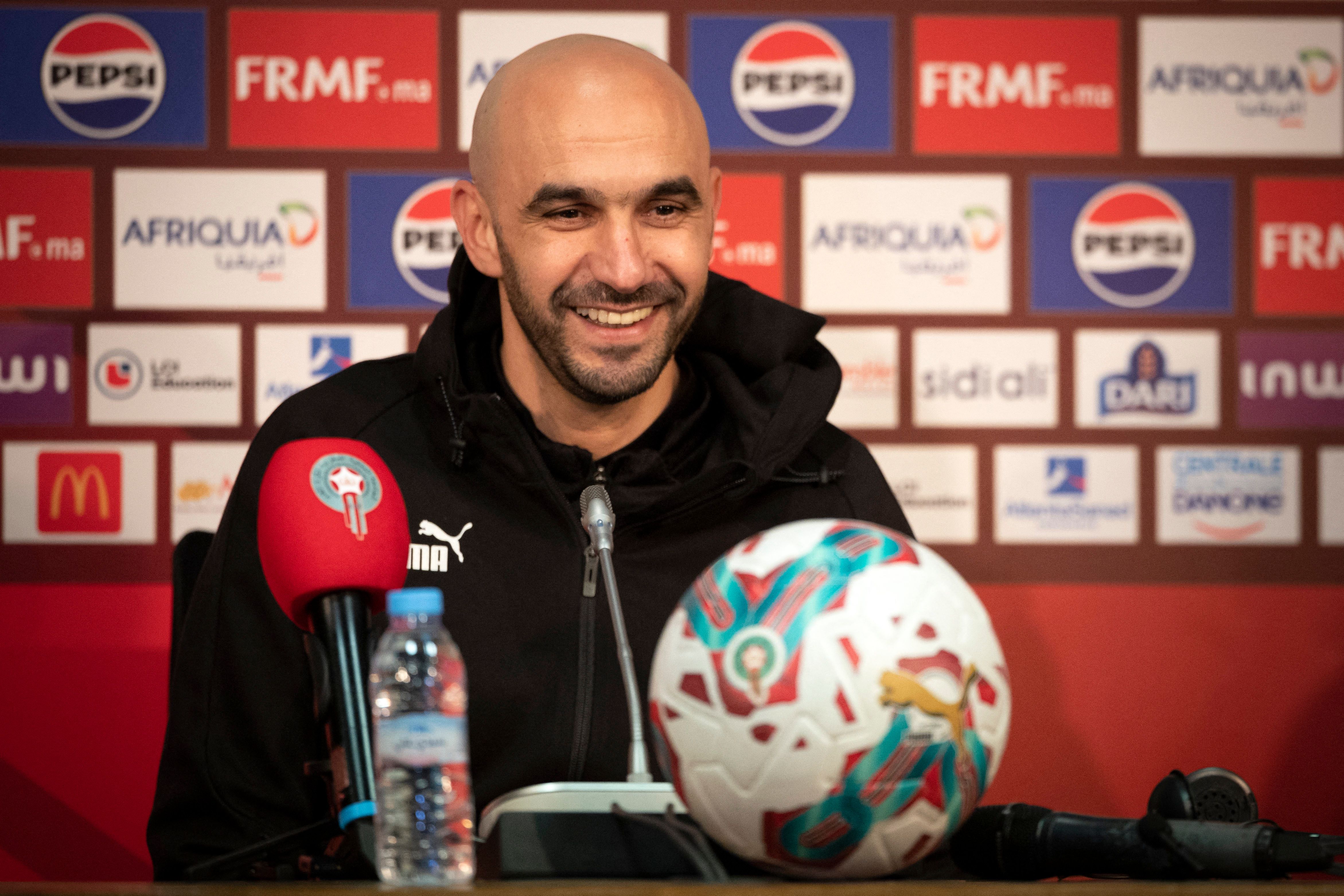 FBL-FRIENDLY-MAR-ANG-PRESSER