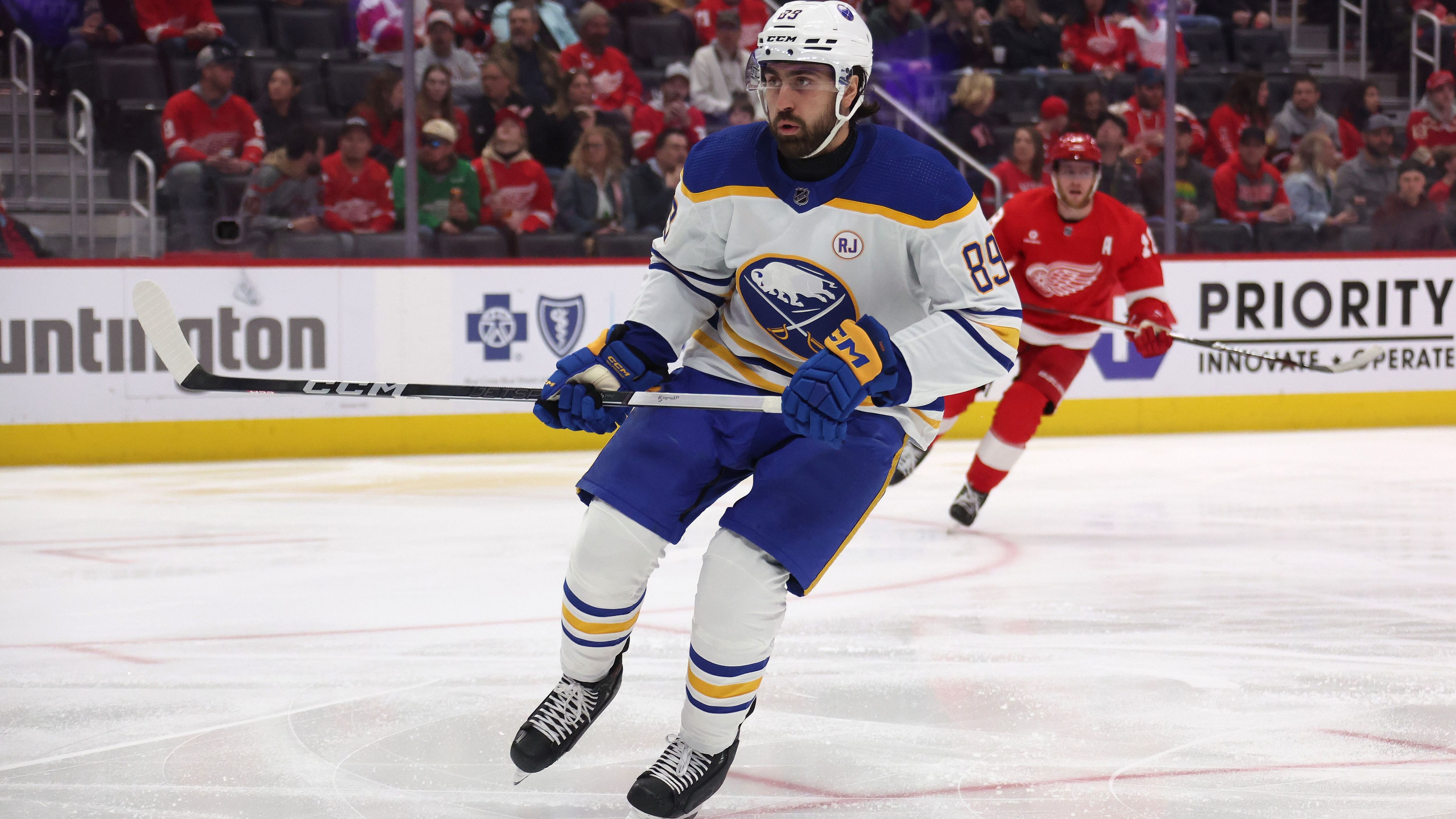 Buffalo Sabres v Detroit Red Wings