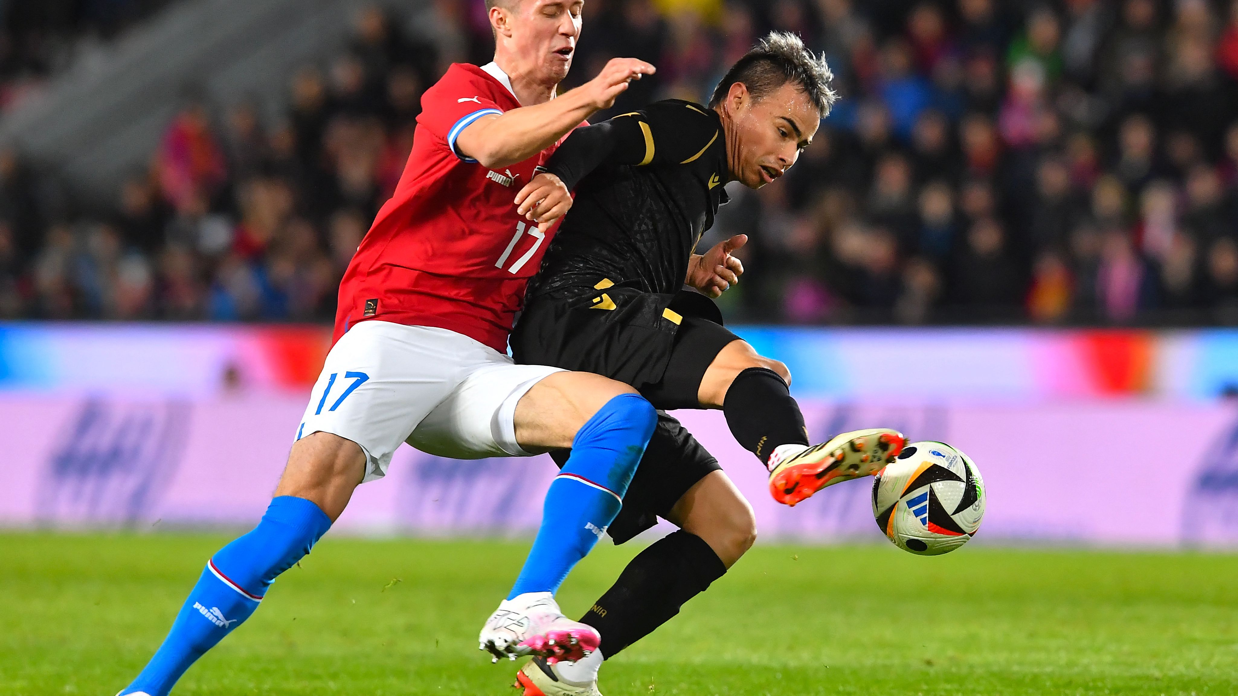 FBL-FRIENDLY-CZE-ARM