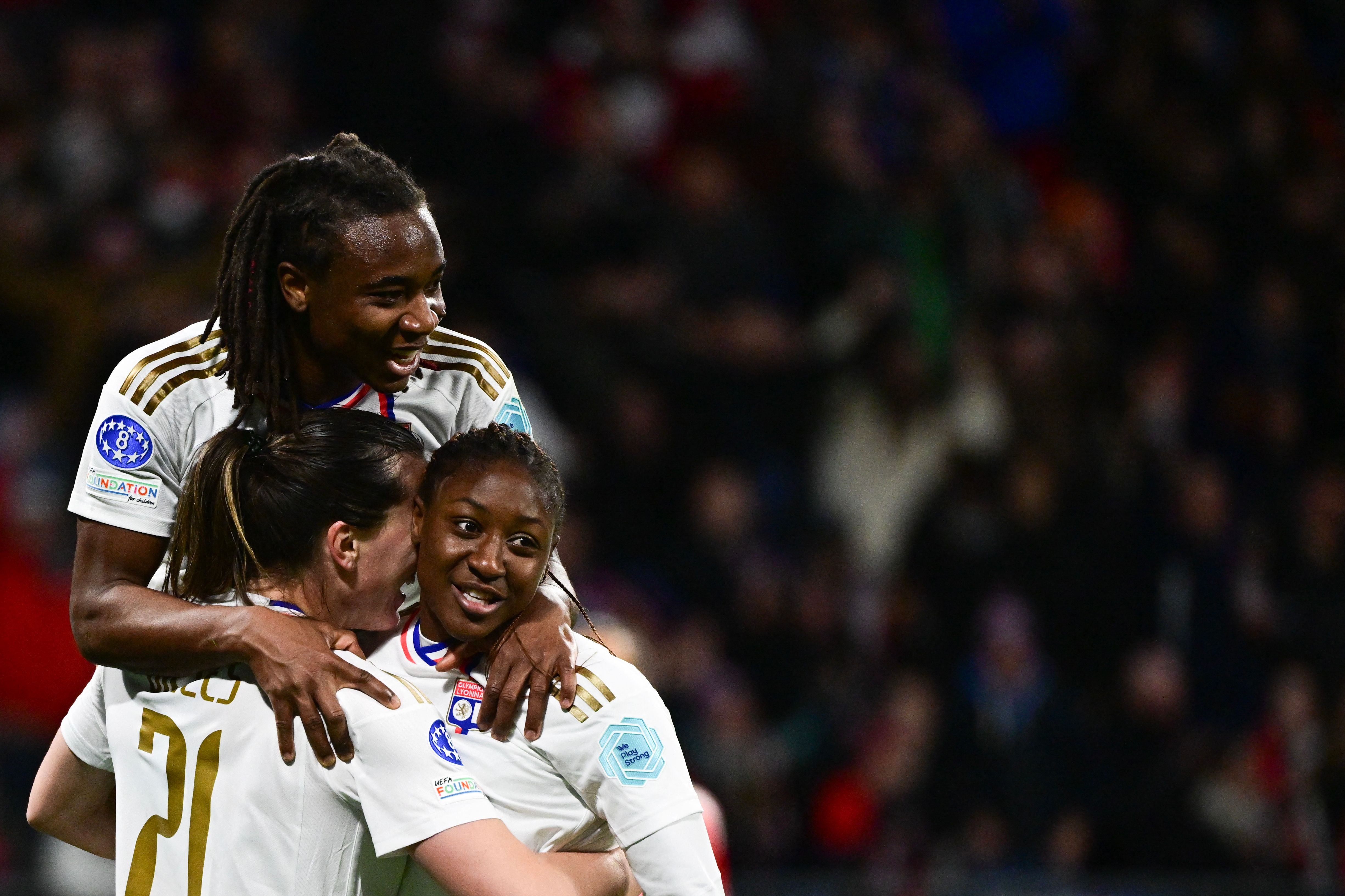 FBL-EUR-C1-WOMEN-LYON-BENFICA