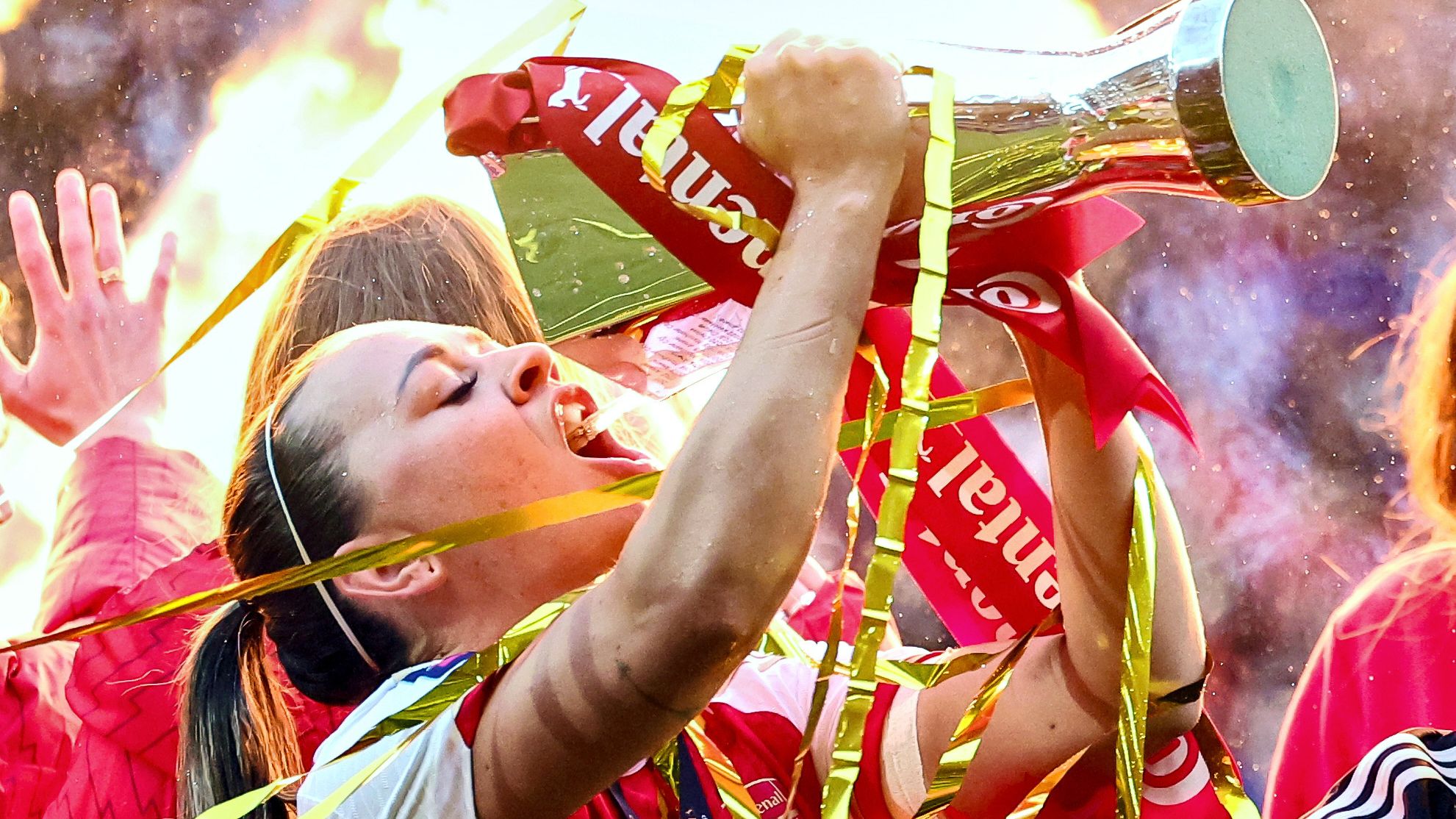 Arsenal v Chelsea - FA Women's Continental Tyres League Cup Final