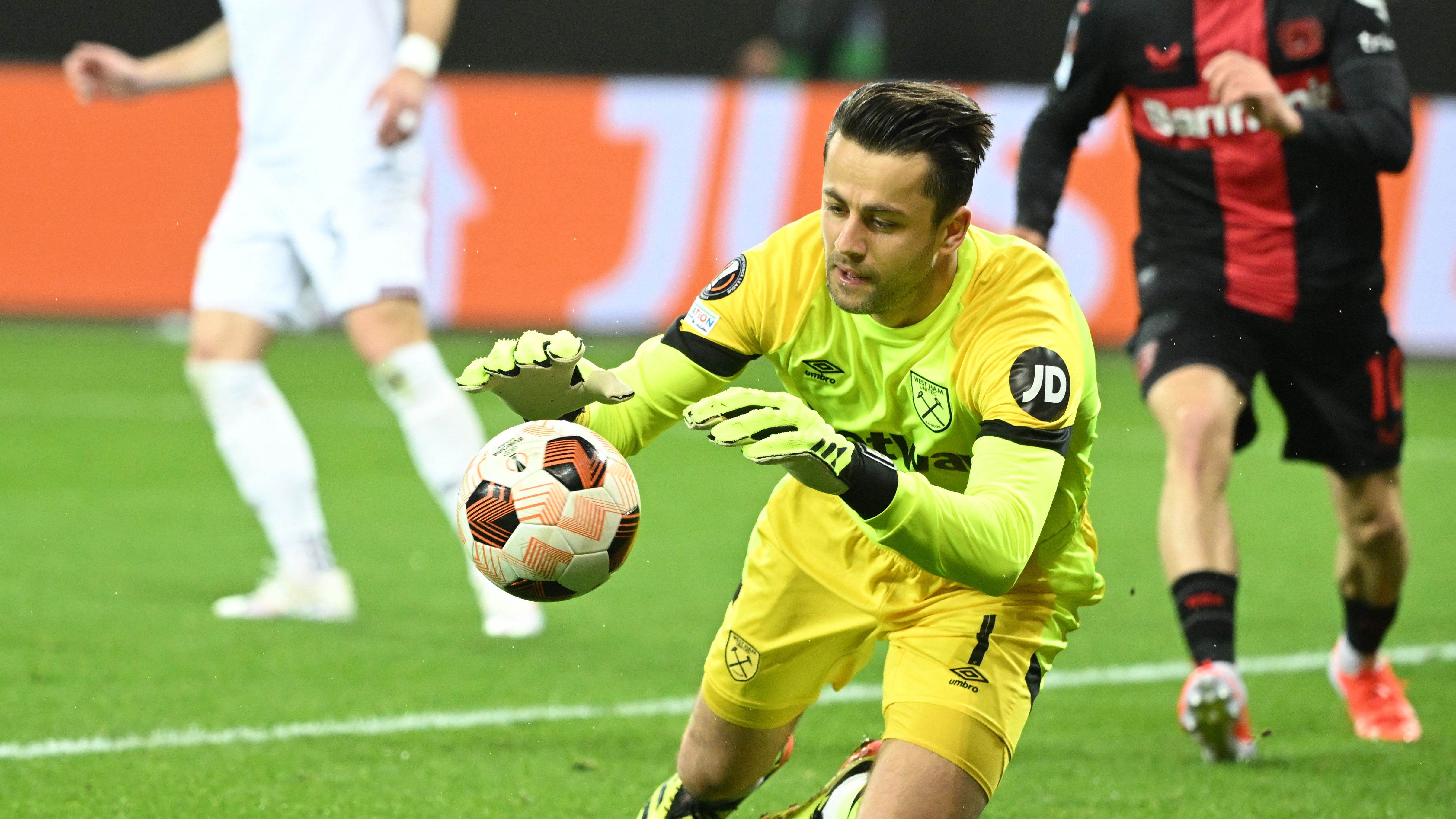 FBL-EUR-C3-LEVERKUSEN-WEST HAM