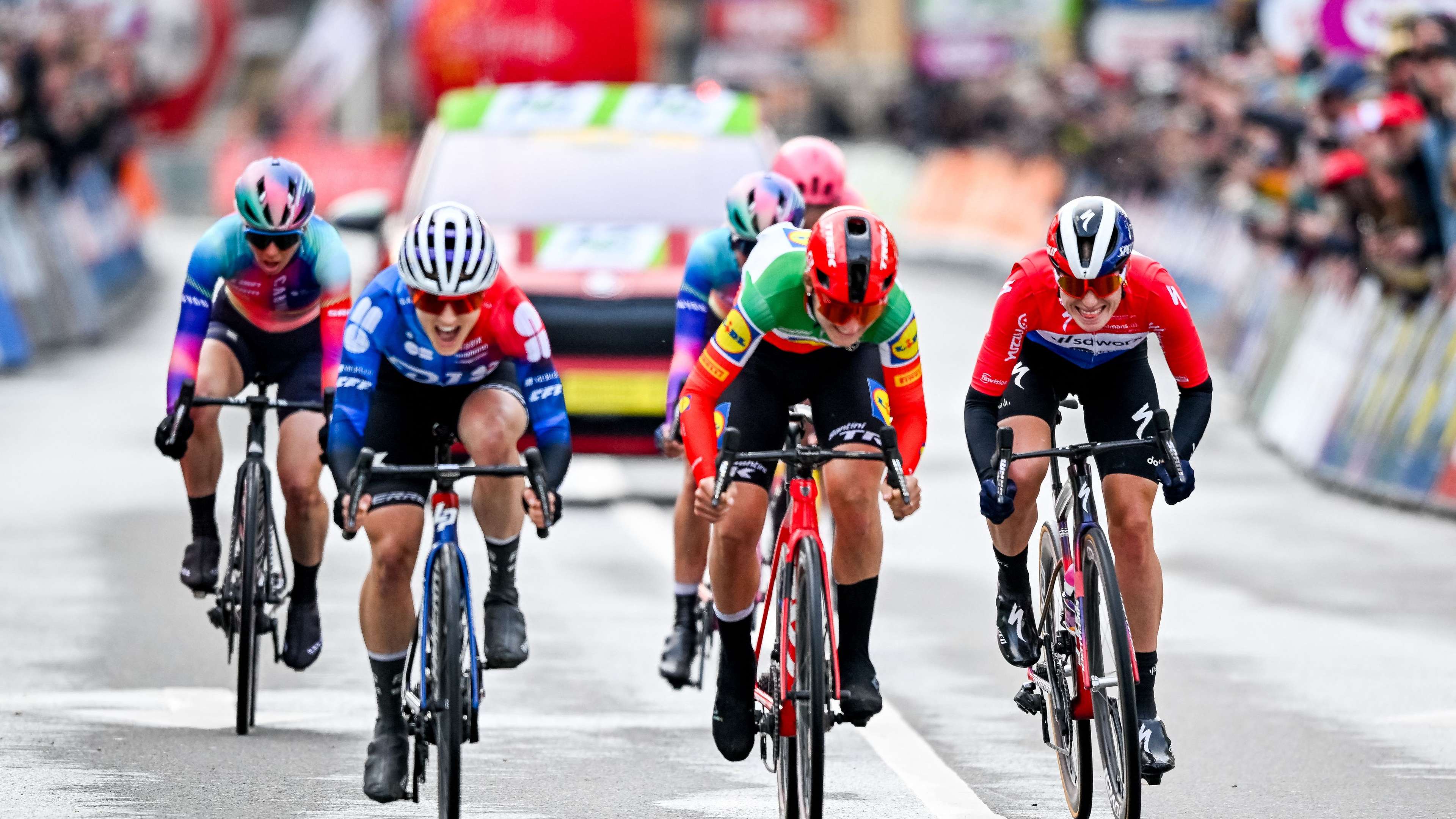 CYCLING LIEGE BASTOGNE LIEGE RACE WOMEN