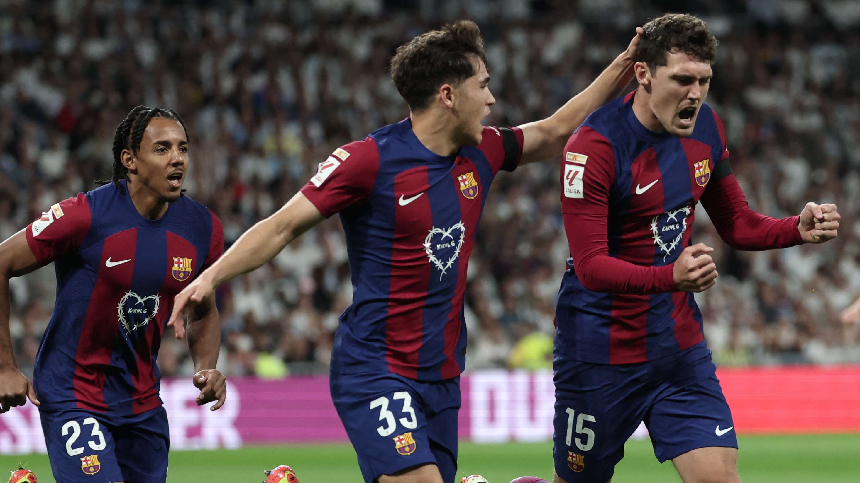 TOPSHOT-FBL-ESP-LIGA-REAL MADRID-BARCELONA