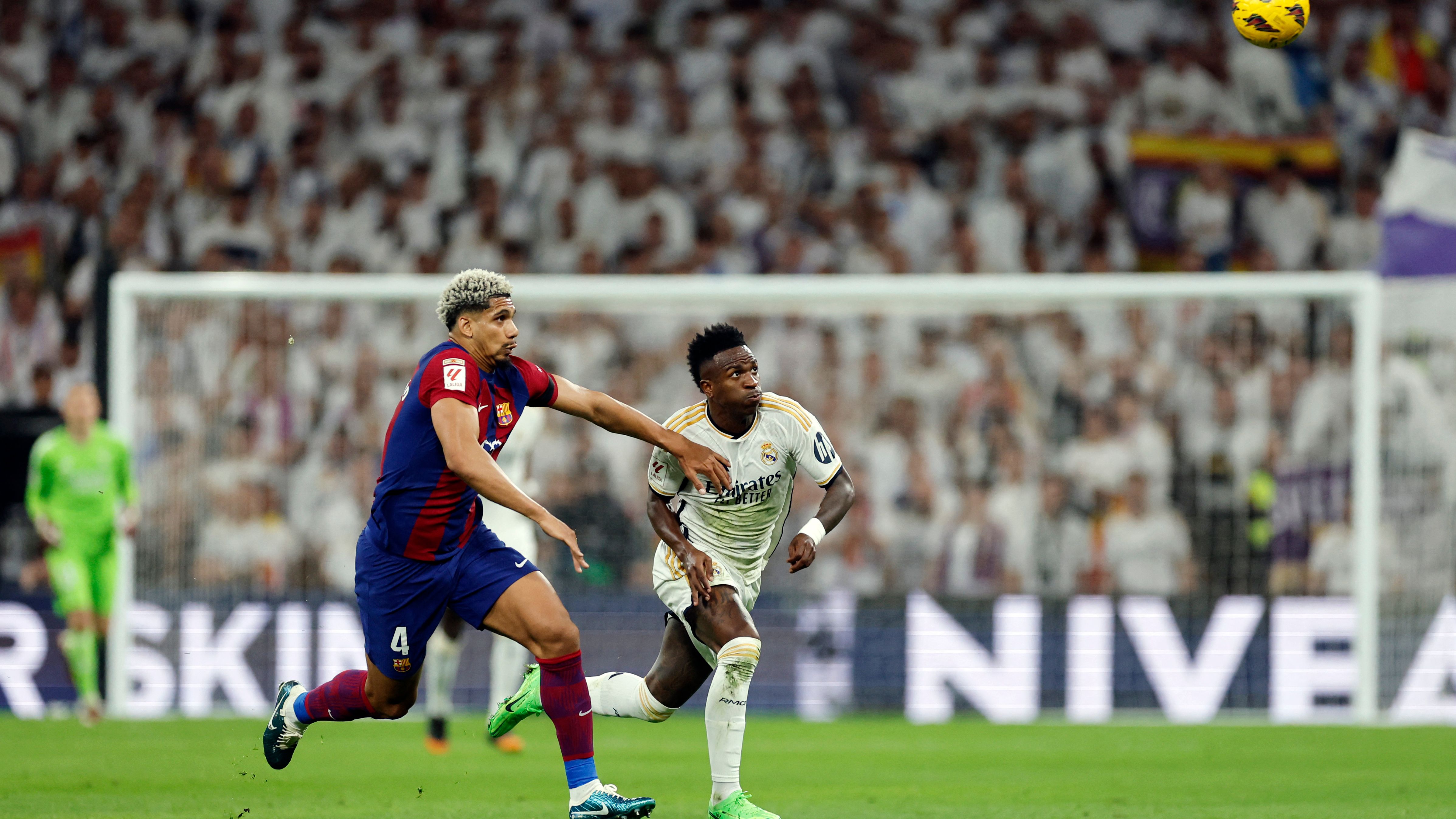 FBL-ESP-LIGA-REAL MADRID-BARCELONA