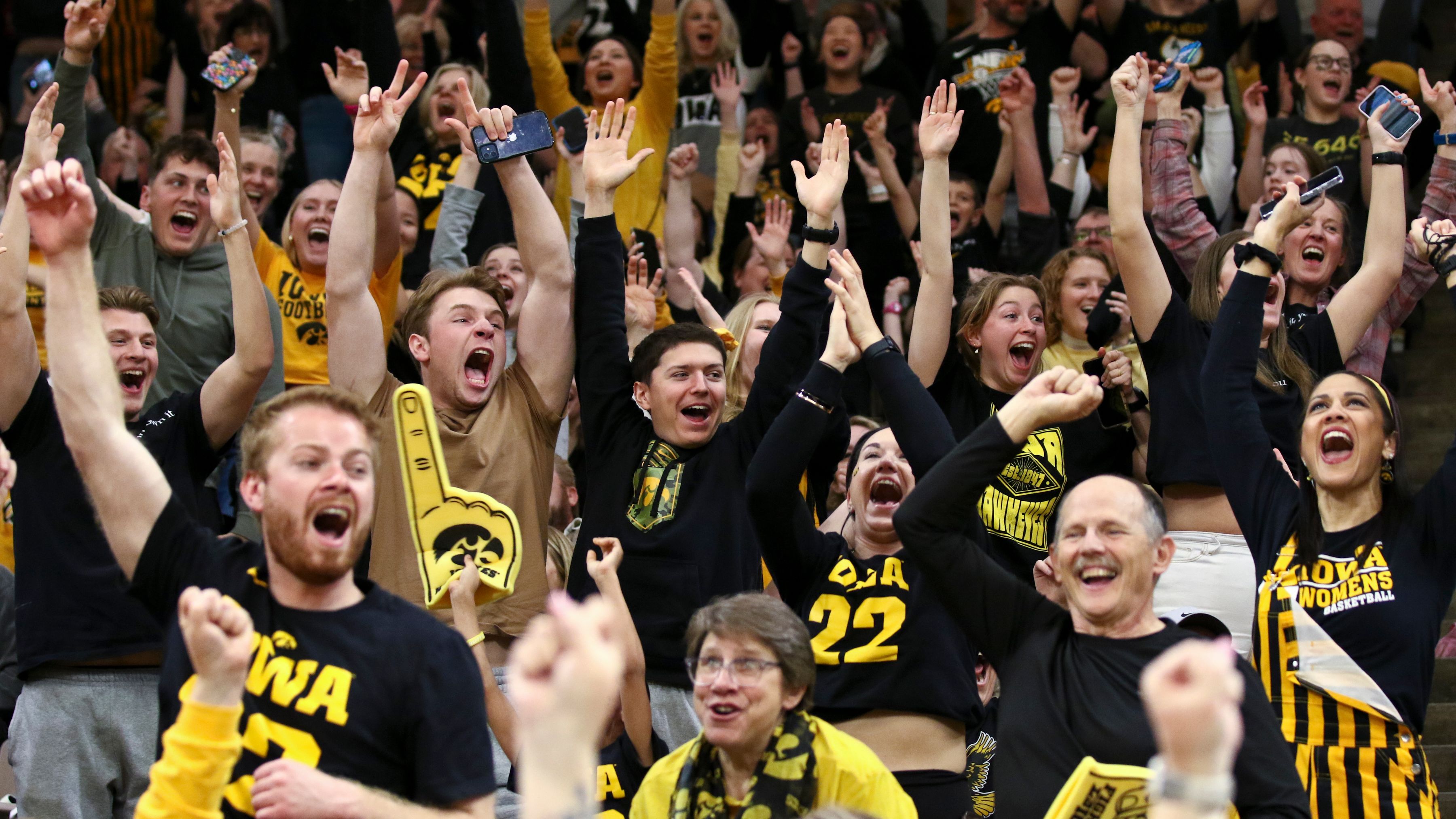 Iowa v South Carolina