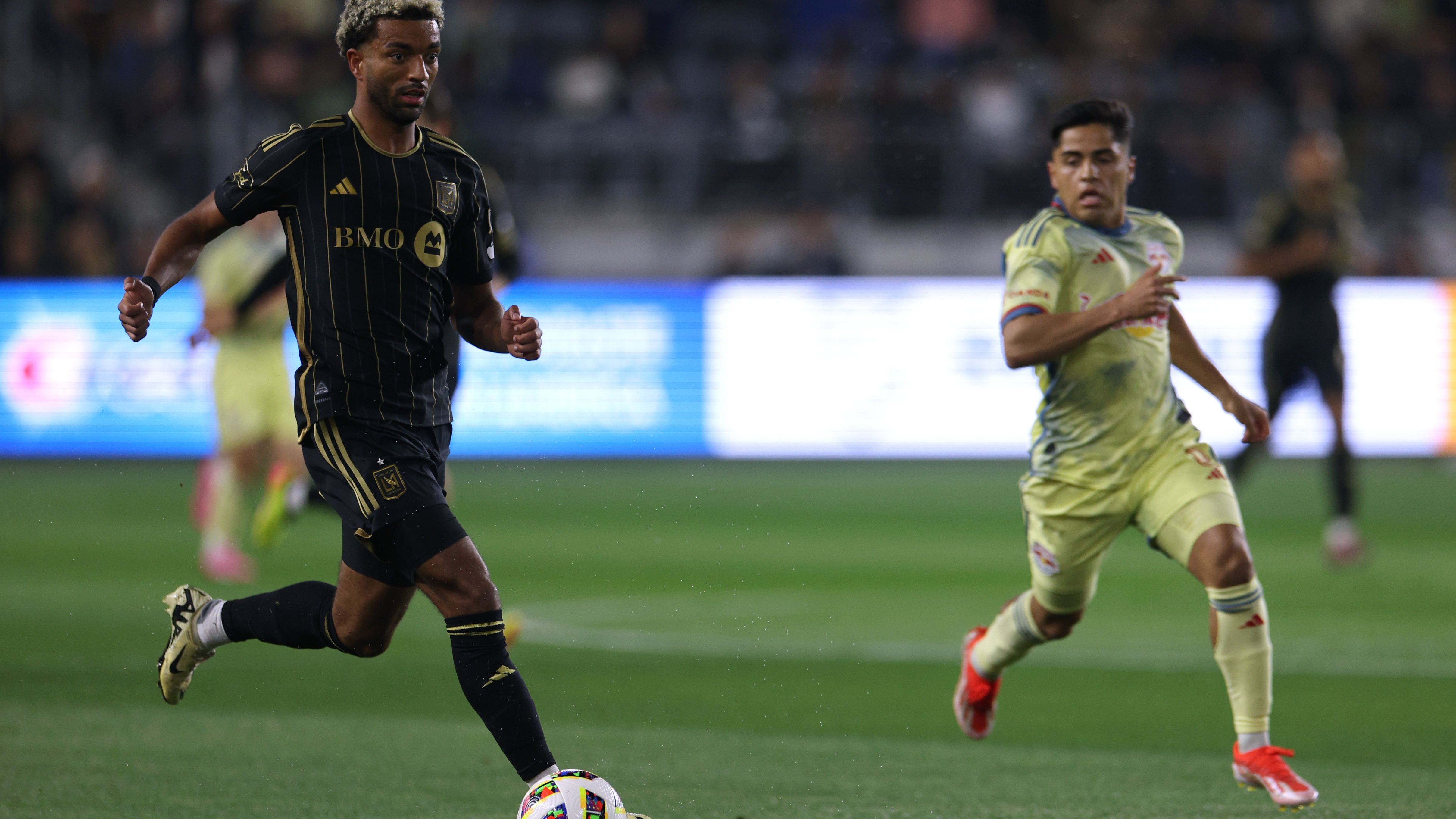 New York Red Bulls v Los Angeles Football Club