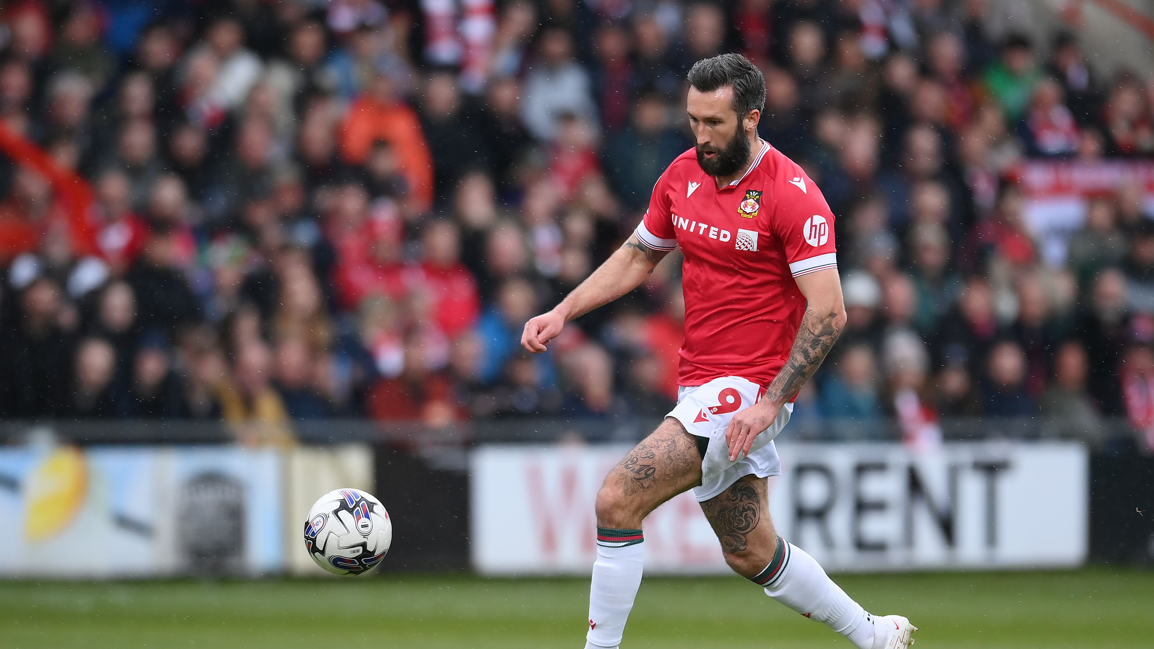 Wrexham v Stockport County - Sky Bet League Two
