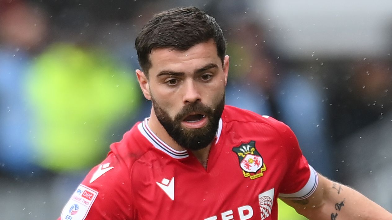 Wrexham v Stockport County - Sky Bet League Two