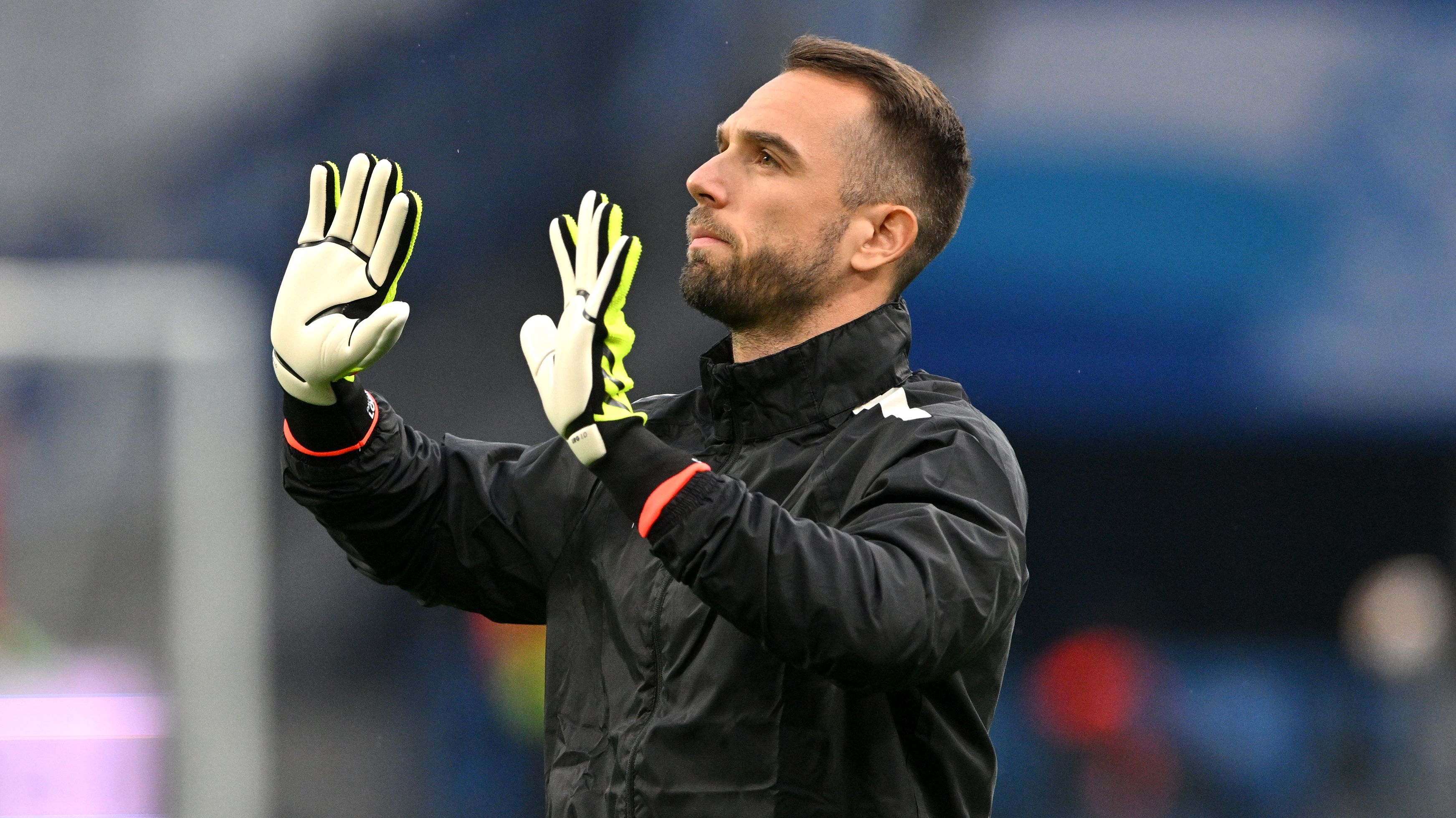 Pau López podría llegar a la Liga MX | AP