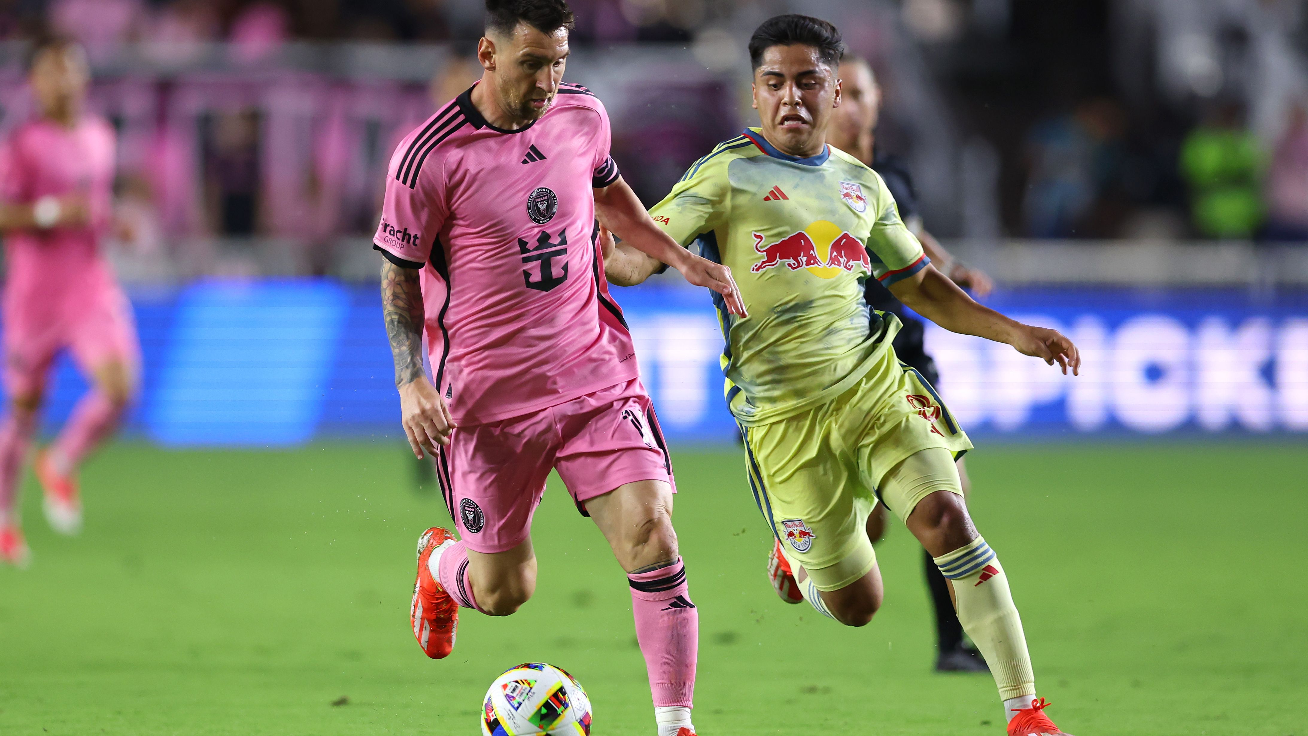 Frankie Amaya to join LAFC on loan for the MLS season after spending two seasons with Toluca in Liga MX | Goal.com Australia
