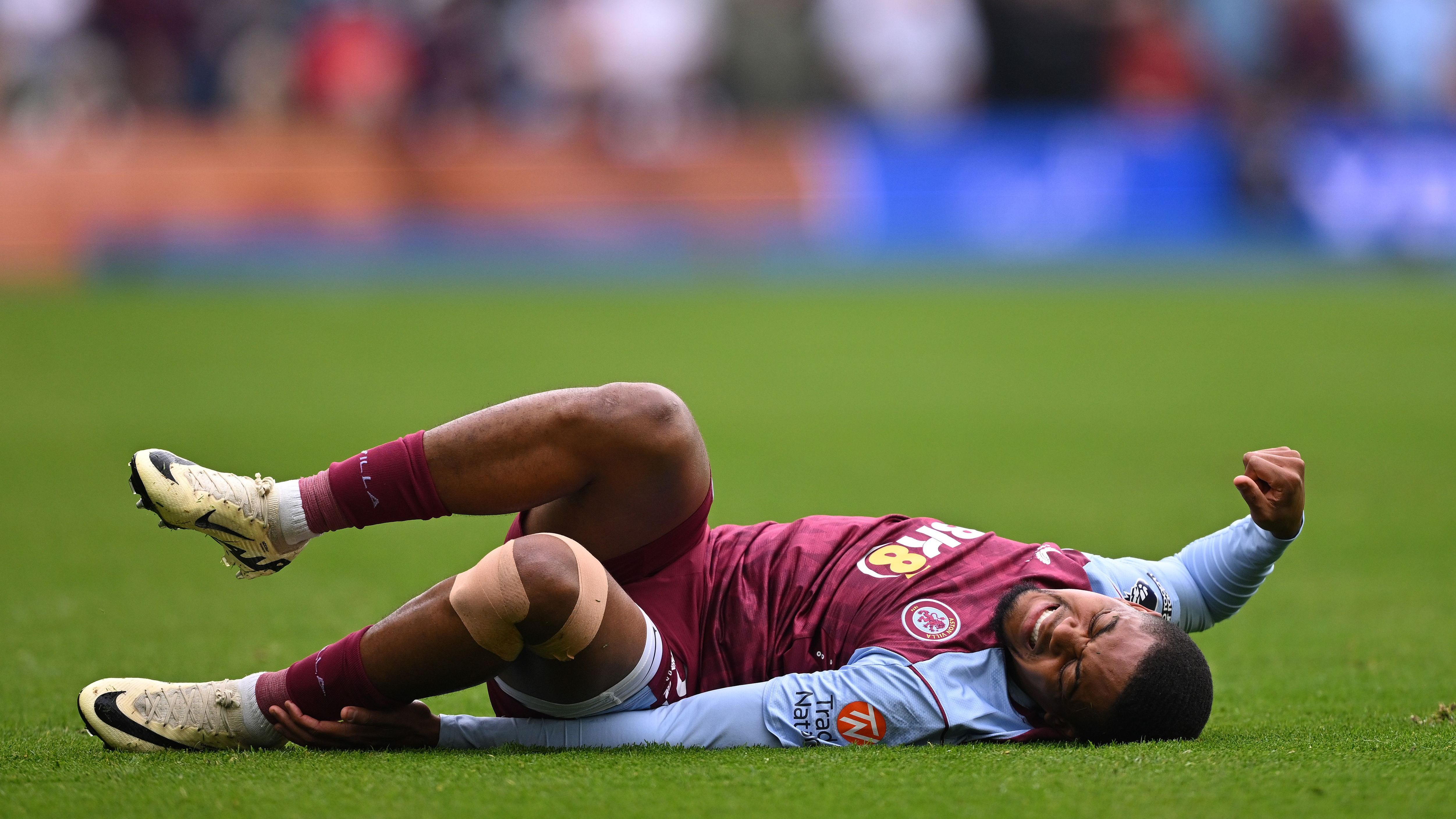 Brighton & Hove Albion v Aston Villa - Premier League