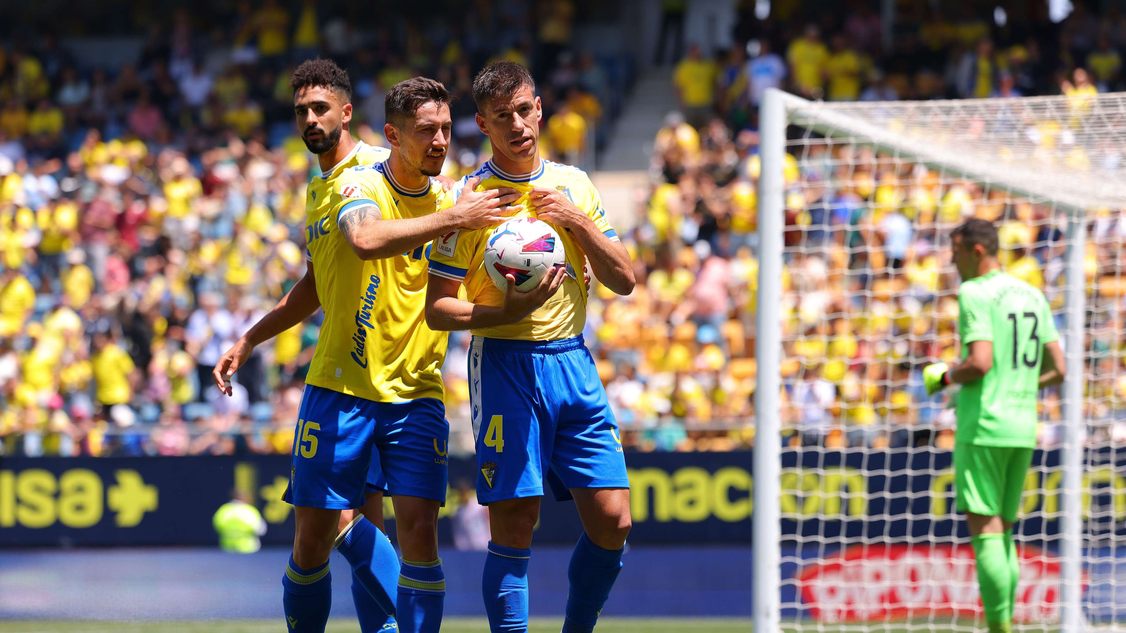 Cadiz CF v Getafe CF - LaLiga EA Sports