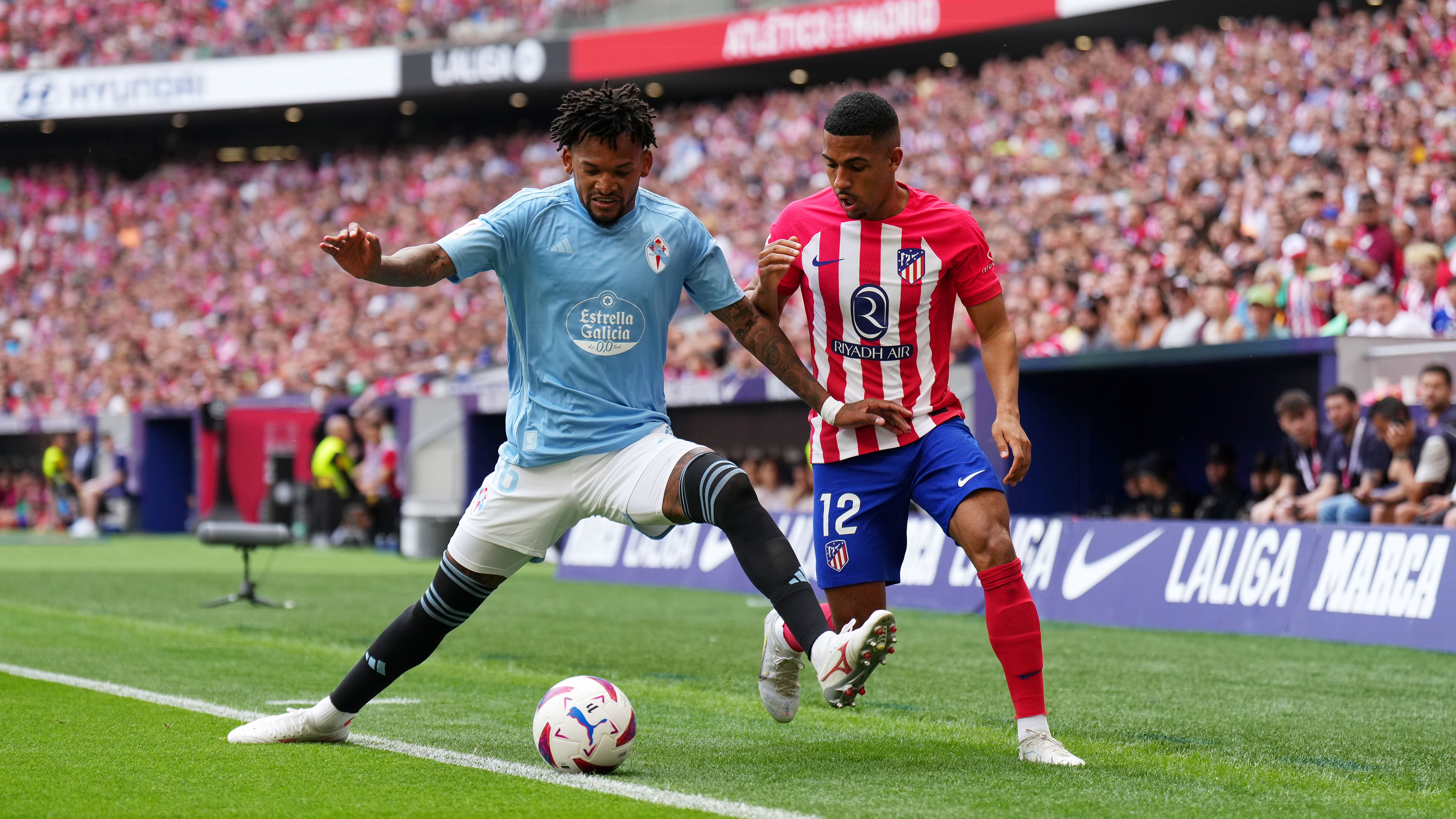 LAFC add Brazilian midfielder Jailson on deal through 2025, with options for 2026 and 2027 | Goal.com UK
