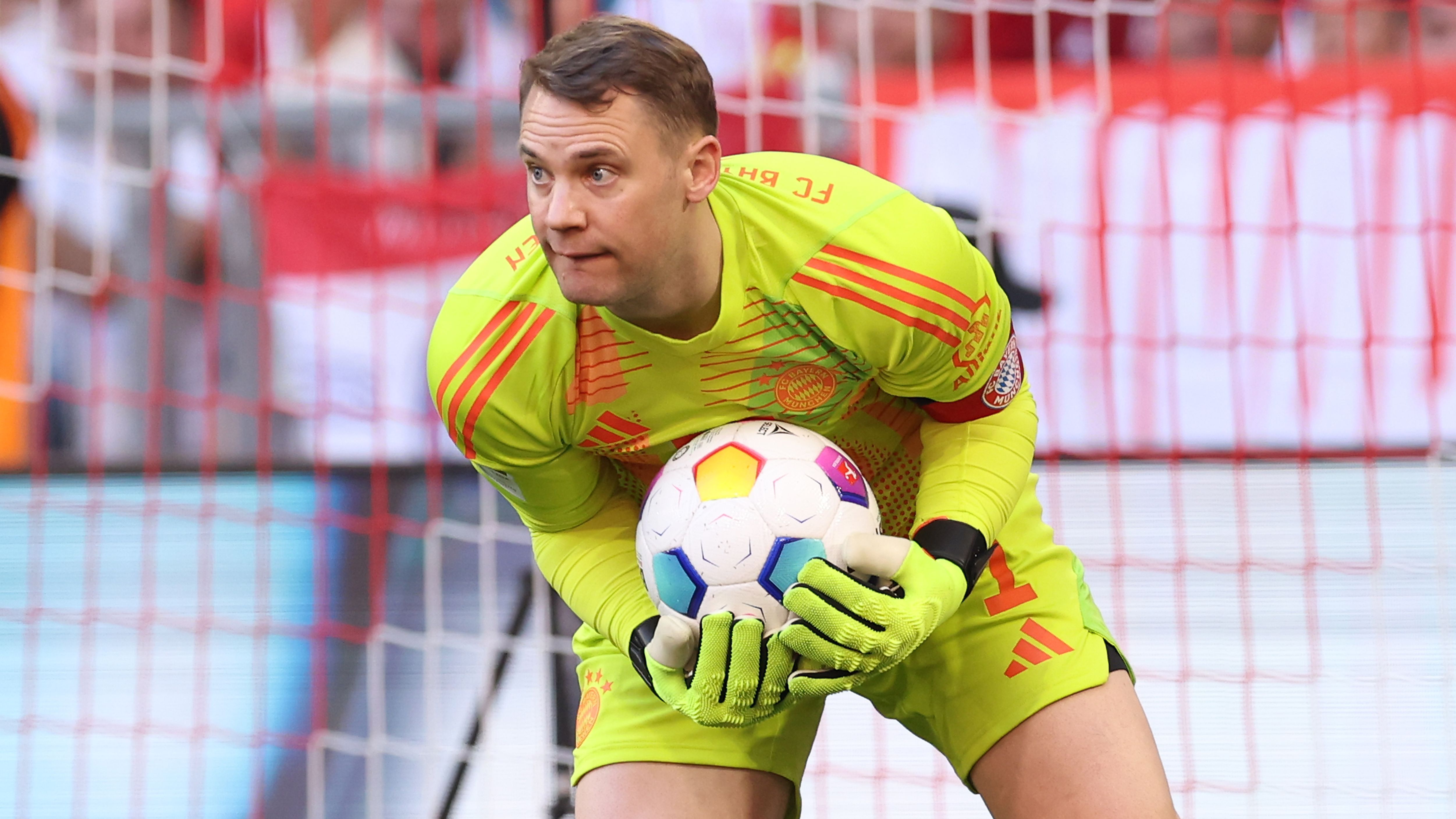 FC Bayern München v VfL Wolfsburg - Bundesliga