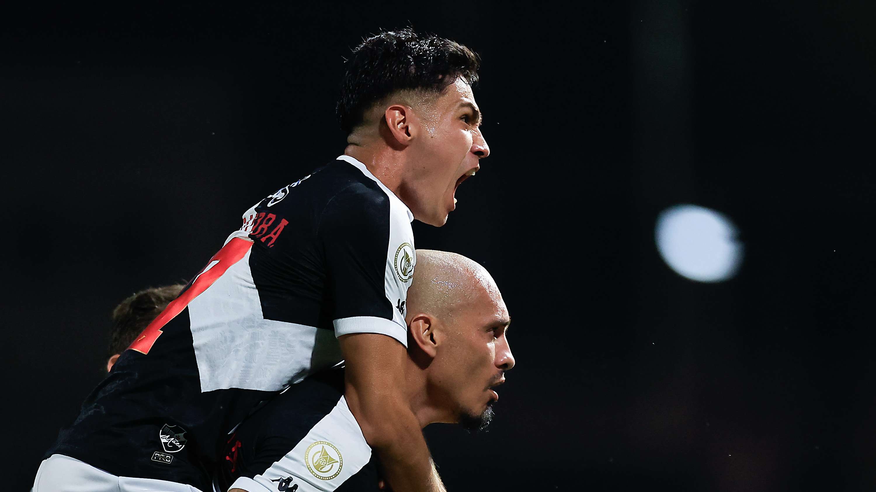 Vasco da Gama v Vitoria - Brasileirao 2024