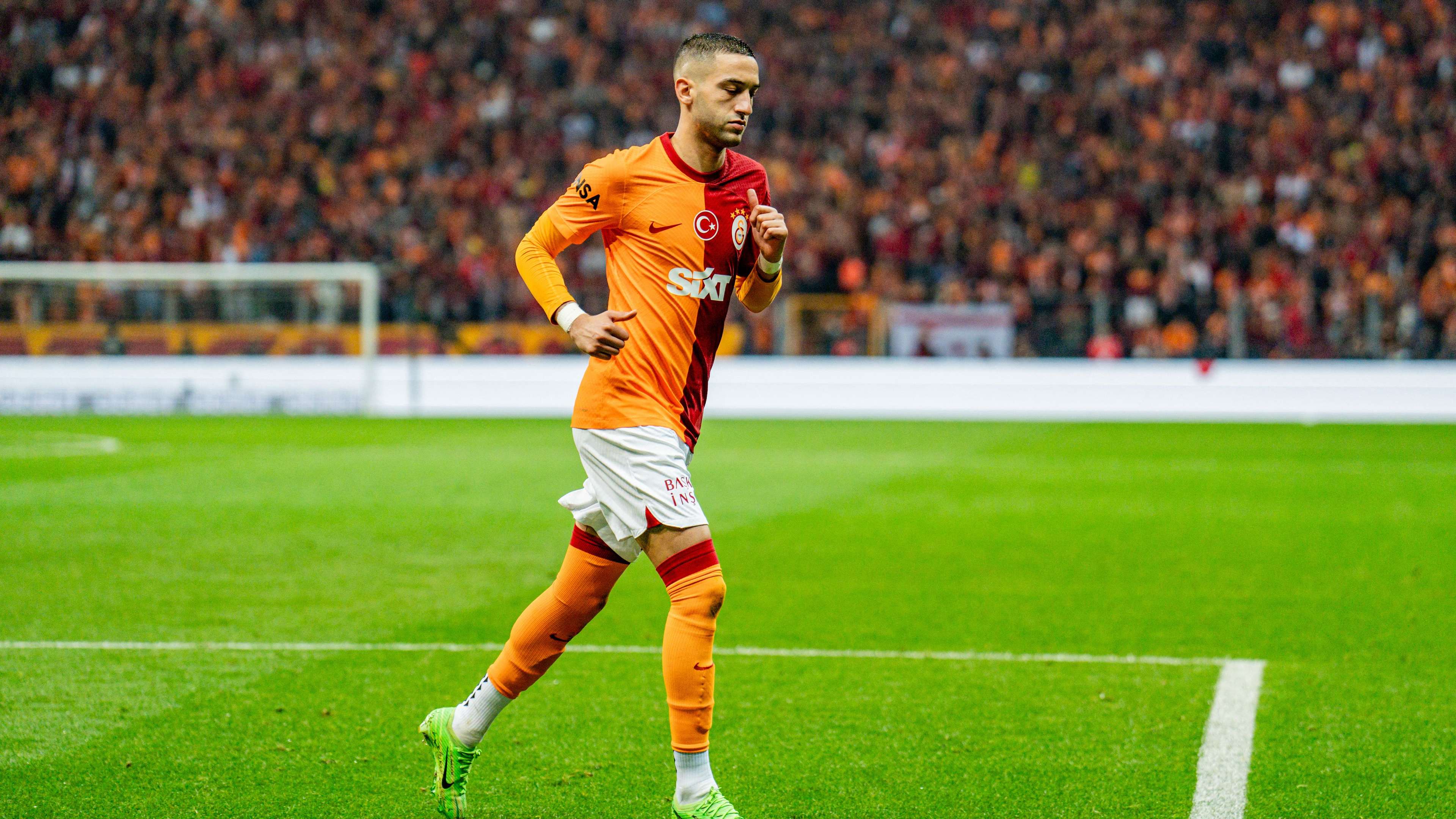 Fenerbahce-vs-Galatasaray-Istanbul