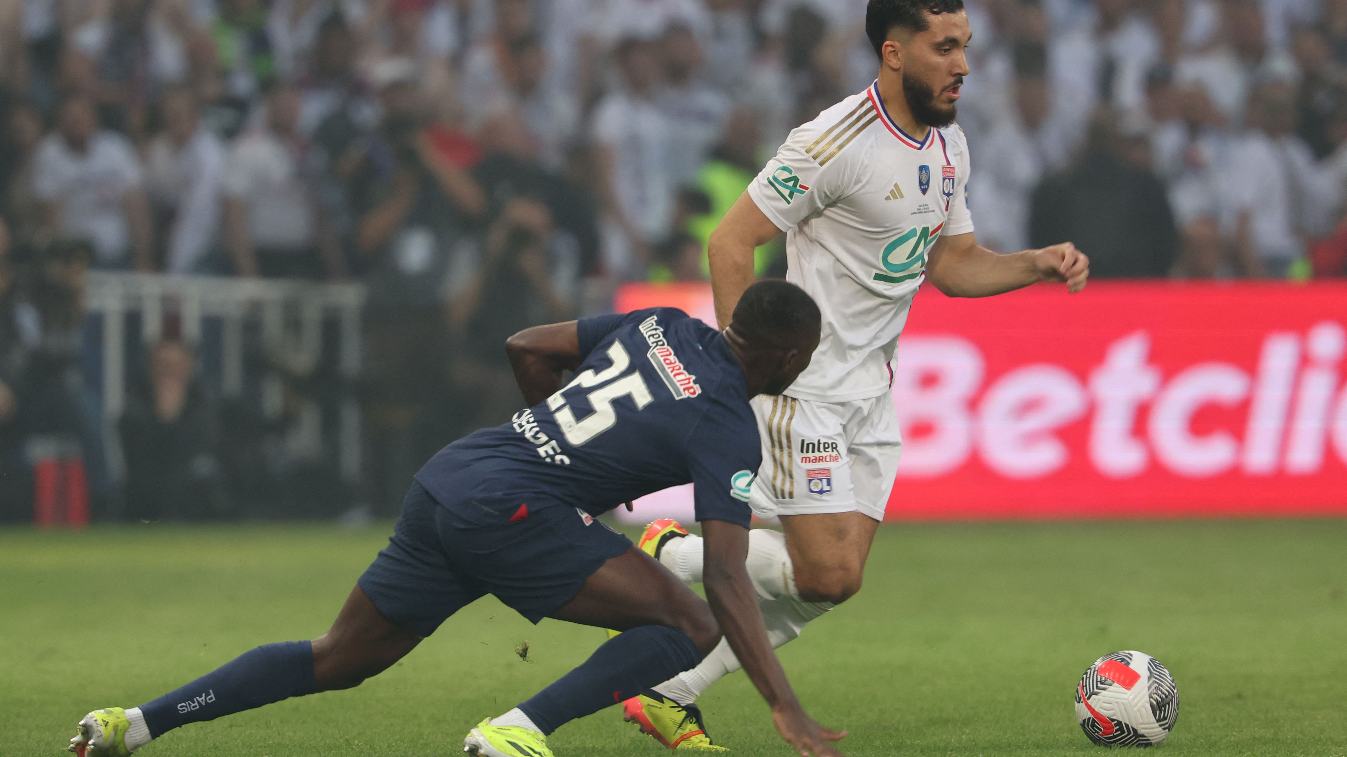FBL-FRA-CUP-LYON-PSG