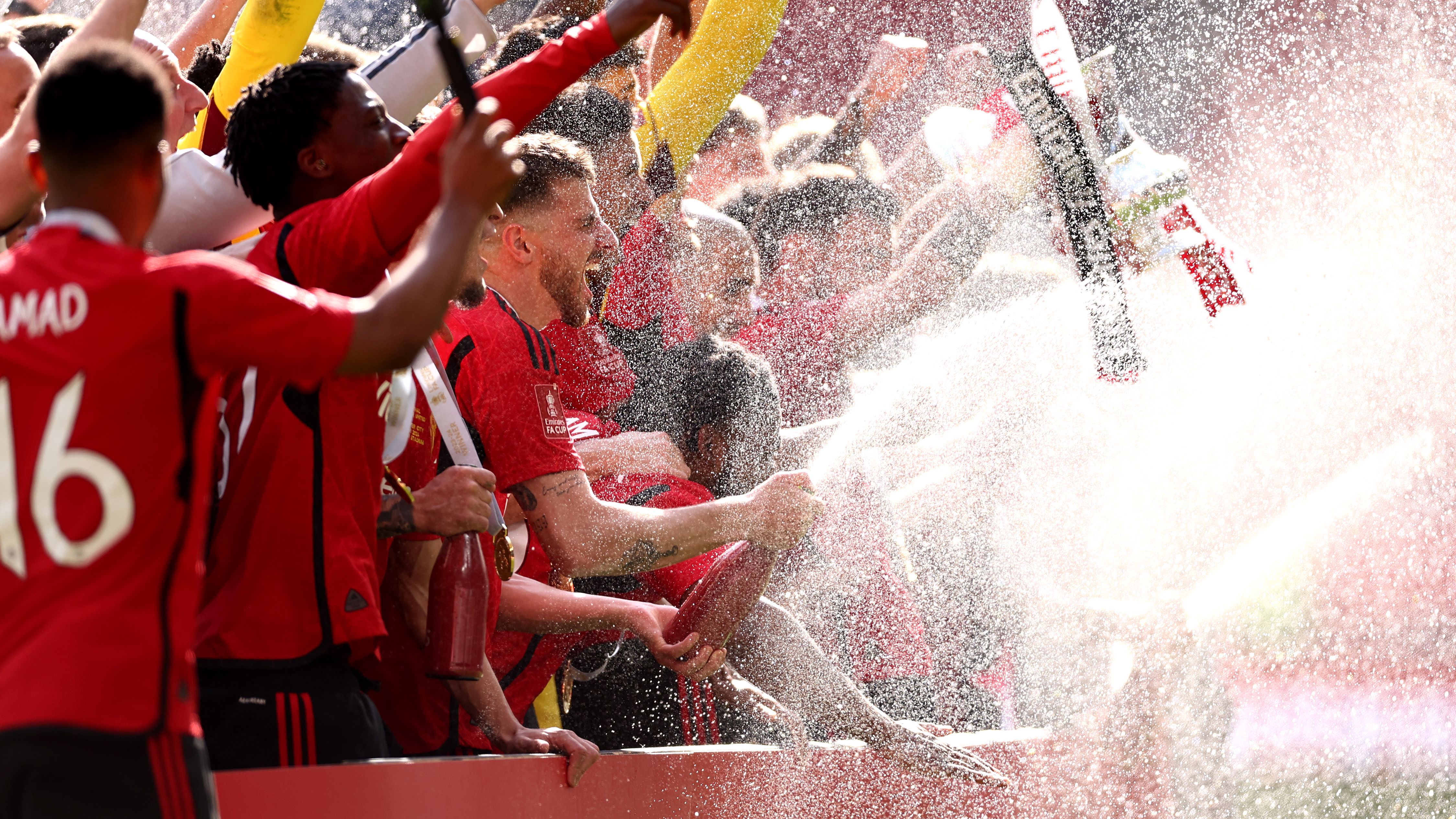 Manchester City v Manchester United - Emirates FA Cup Final