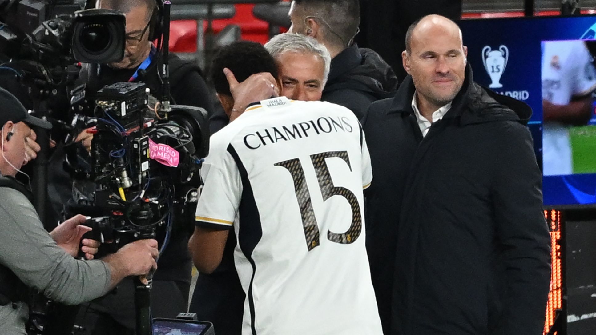 CORRECTION / FBL-EUR-C1-DORTMUND-REAL MADRID