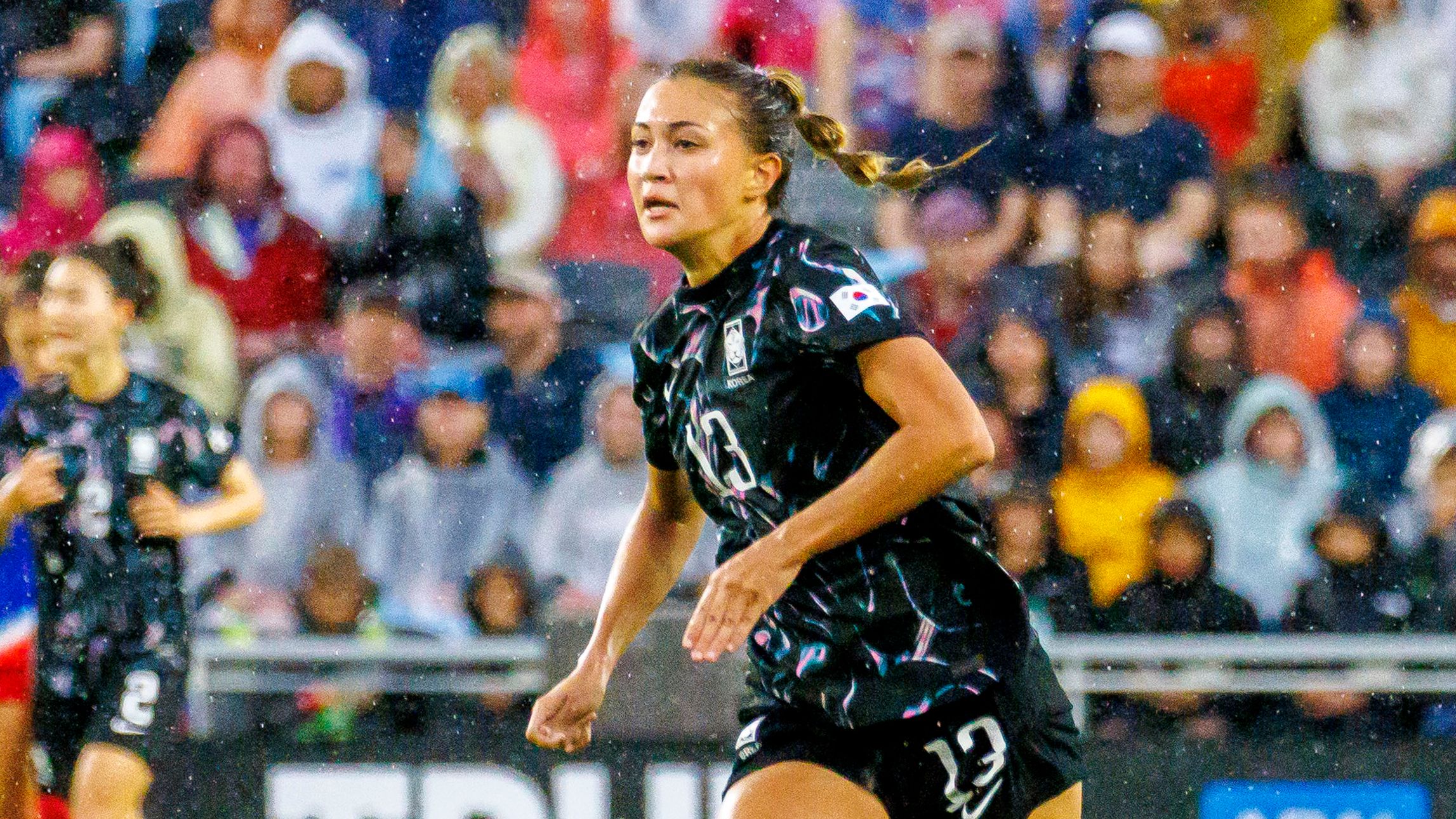 FBL-WOMEN-FRIENDLY-USA-KOR