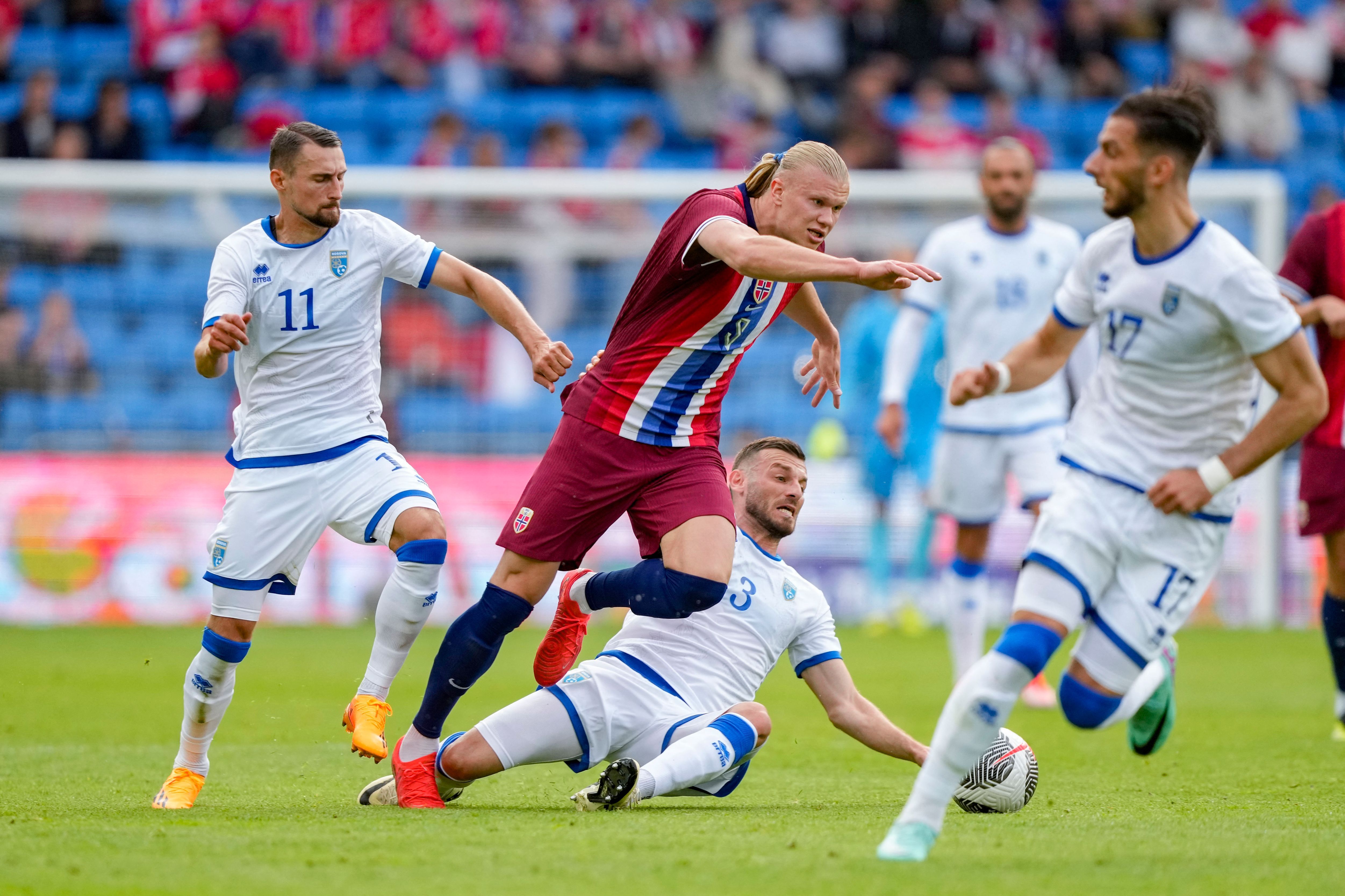 FBL-FRIENDLY-NOR-KOS