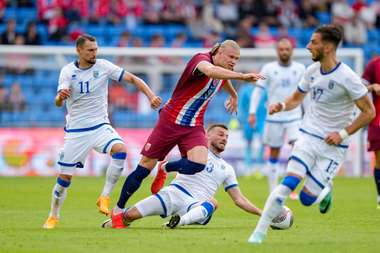 FBL-FRIENDLY-NOR-KOS