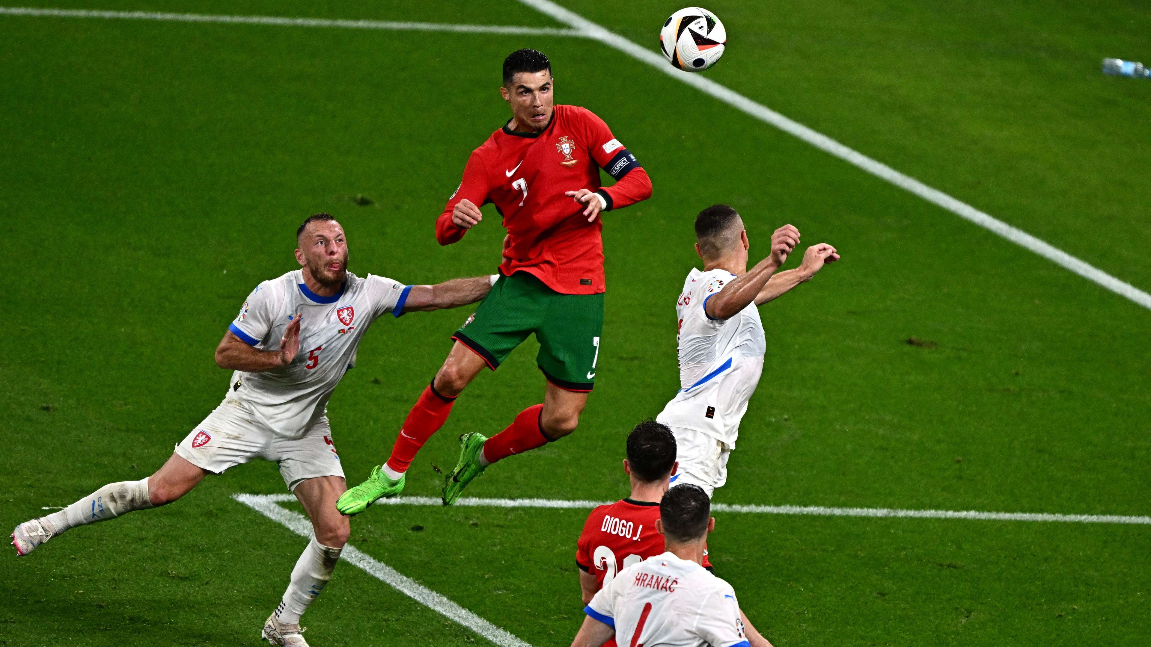 FBL-EURO-2024-MATCH12-POR-CZE