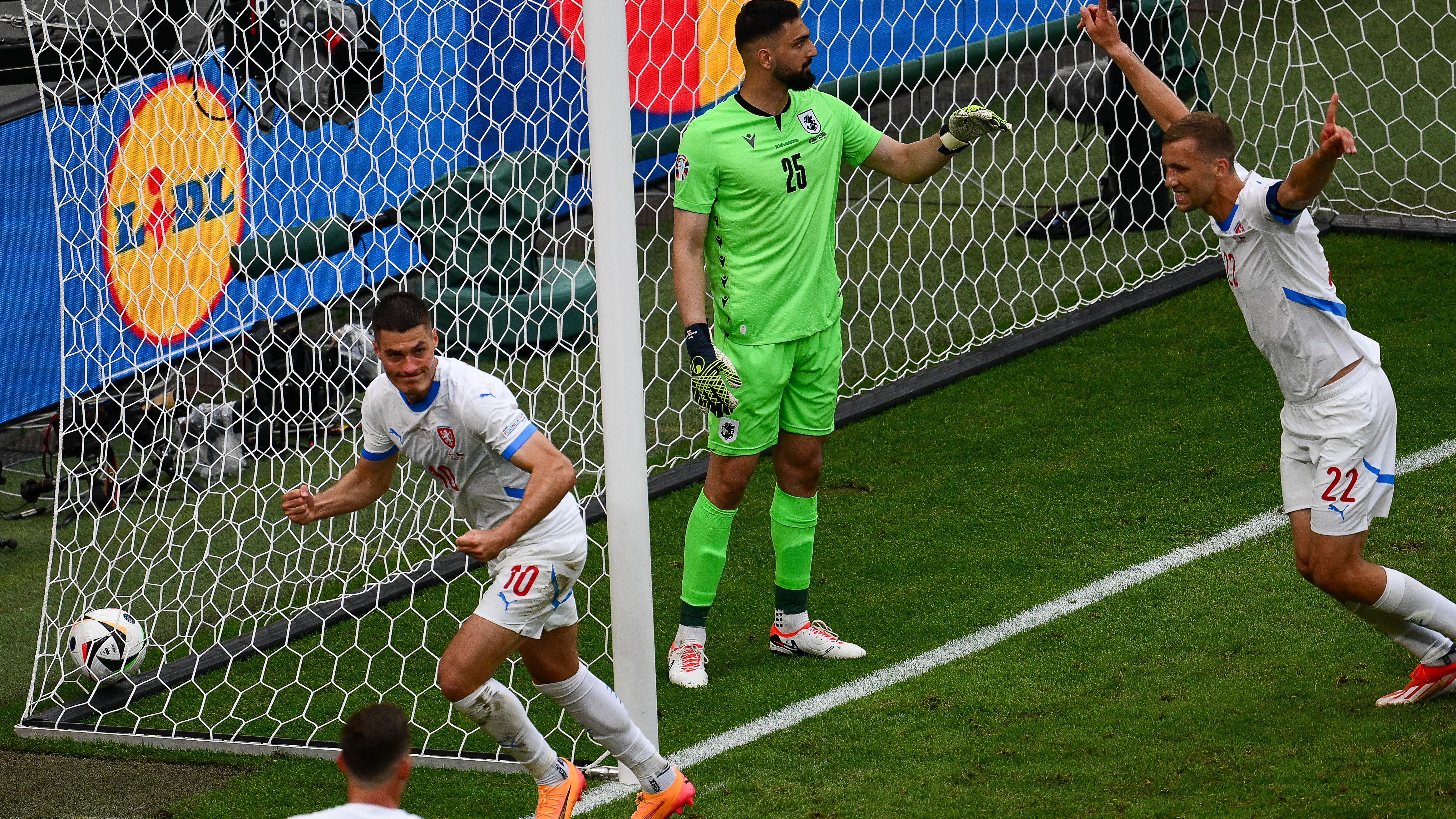 FBL-EURO-2024-MATCH24-GEO-CZE