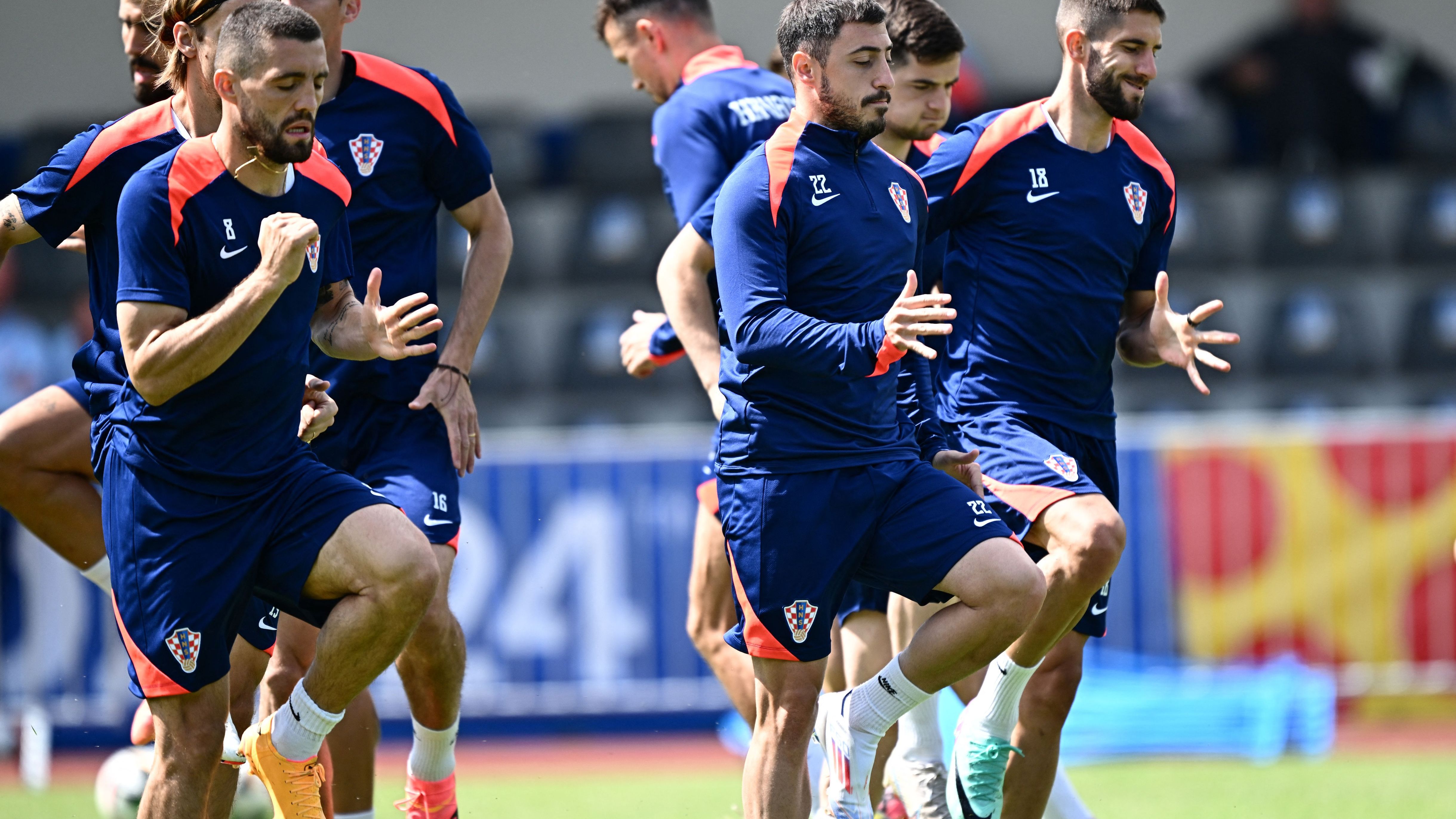 FBL-EURO-2024-CRO-TRAINING