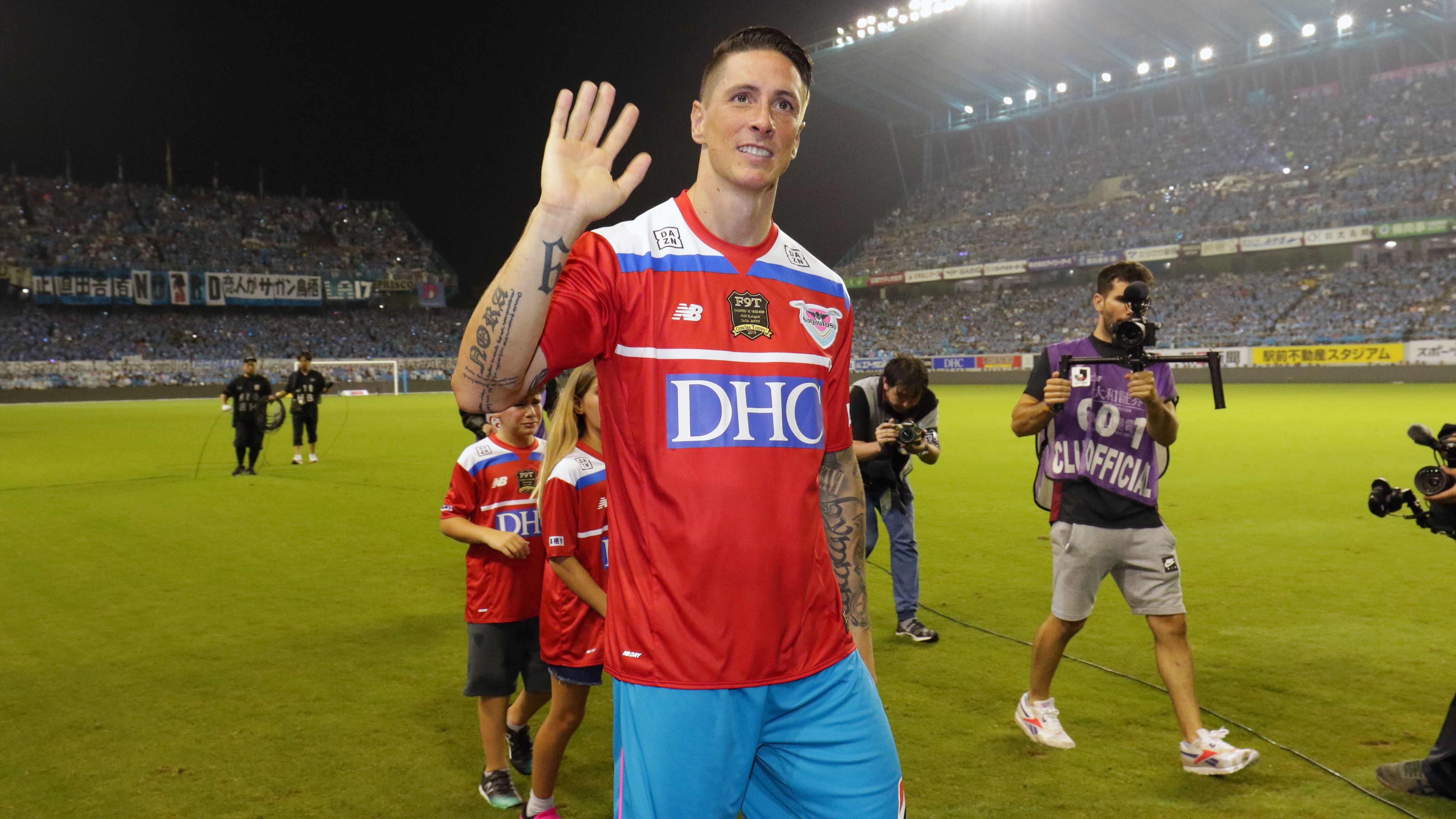 Sagan Tosu v Vissel Kobe - J.League J1