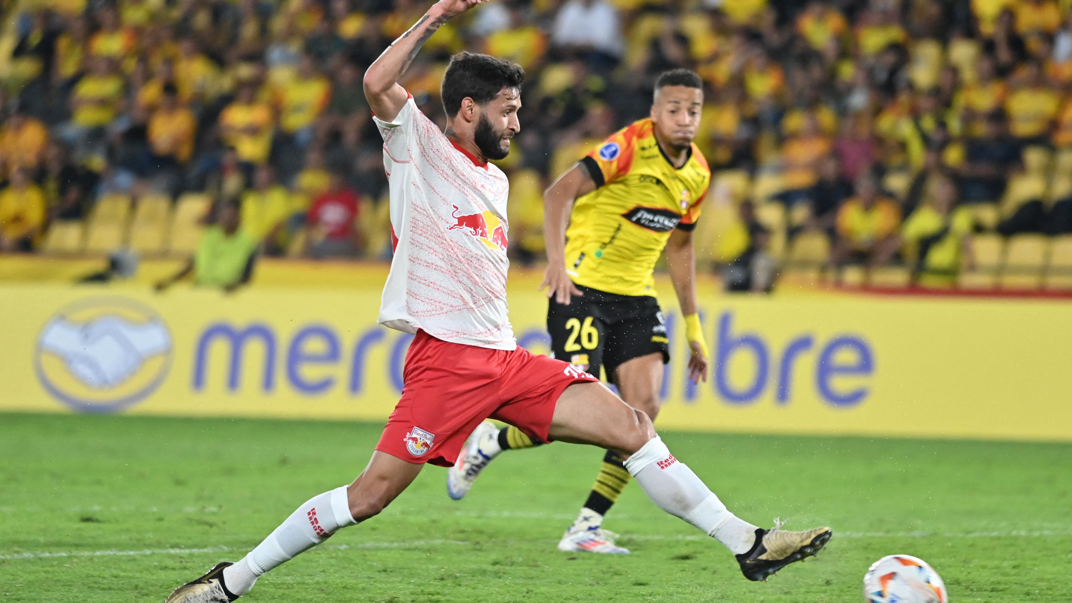 FBL-SUDAMERICANA-BARCELONA-BRAGANTINO