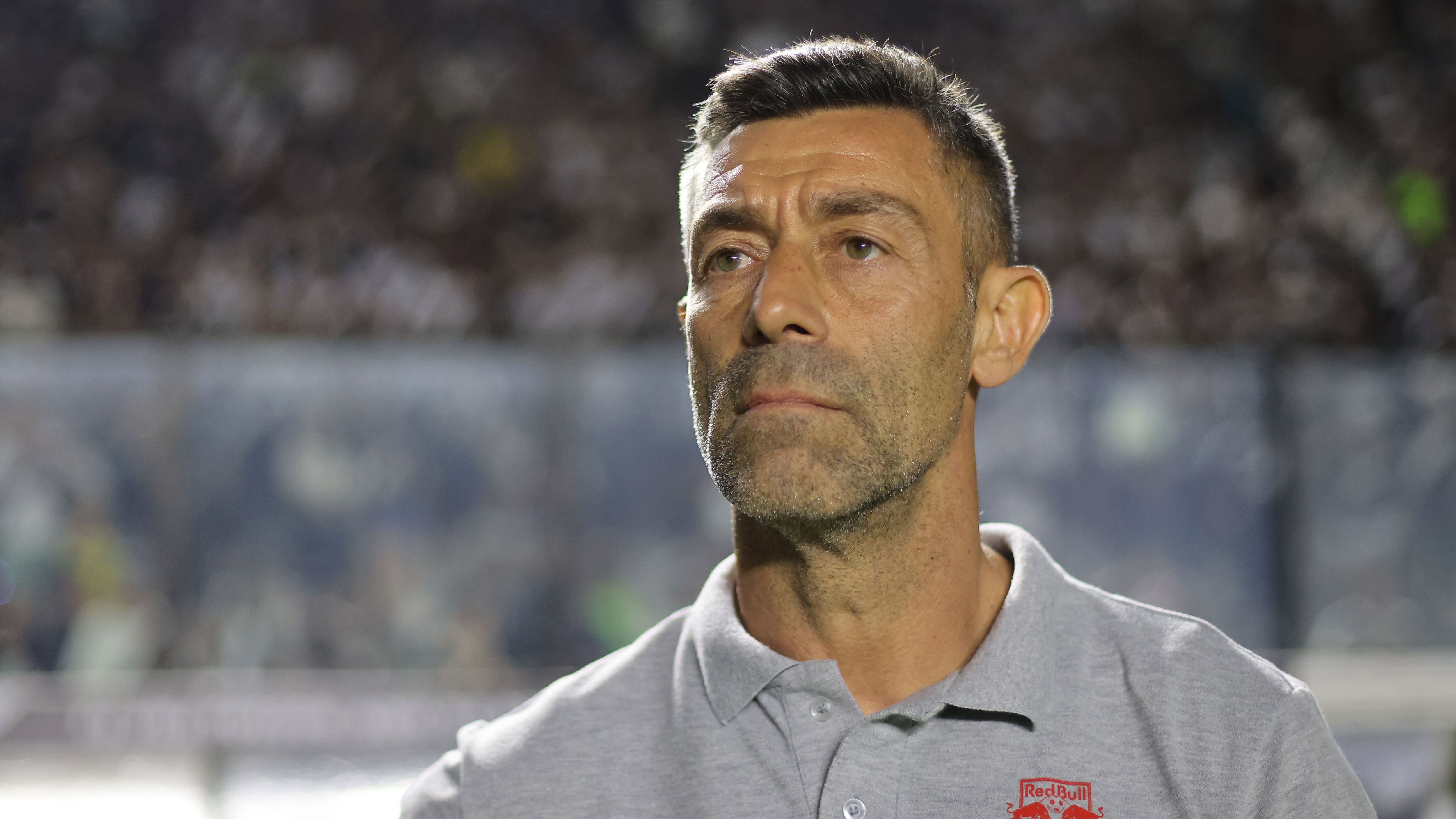 Vasco da Gama v Bragantino - Brasileirao 2024