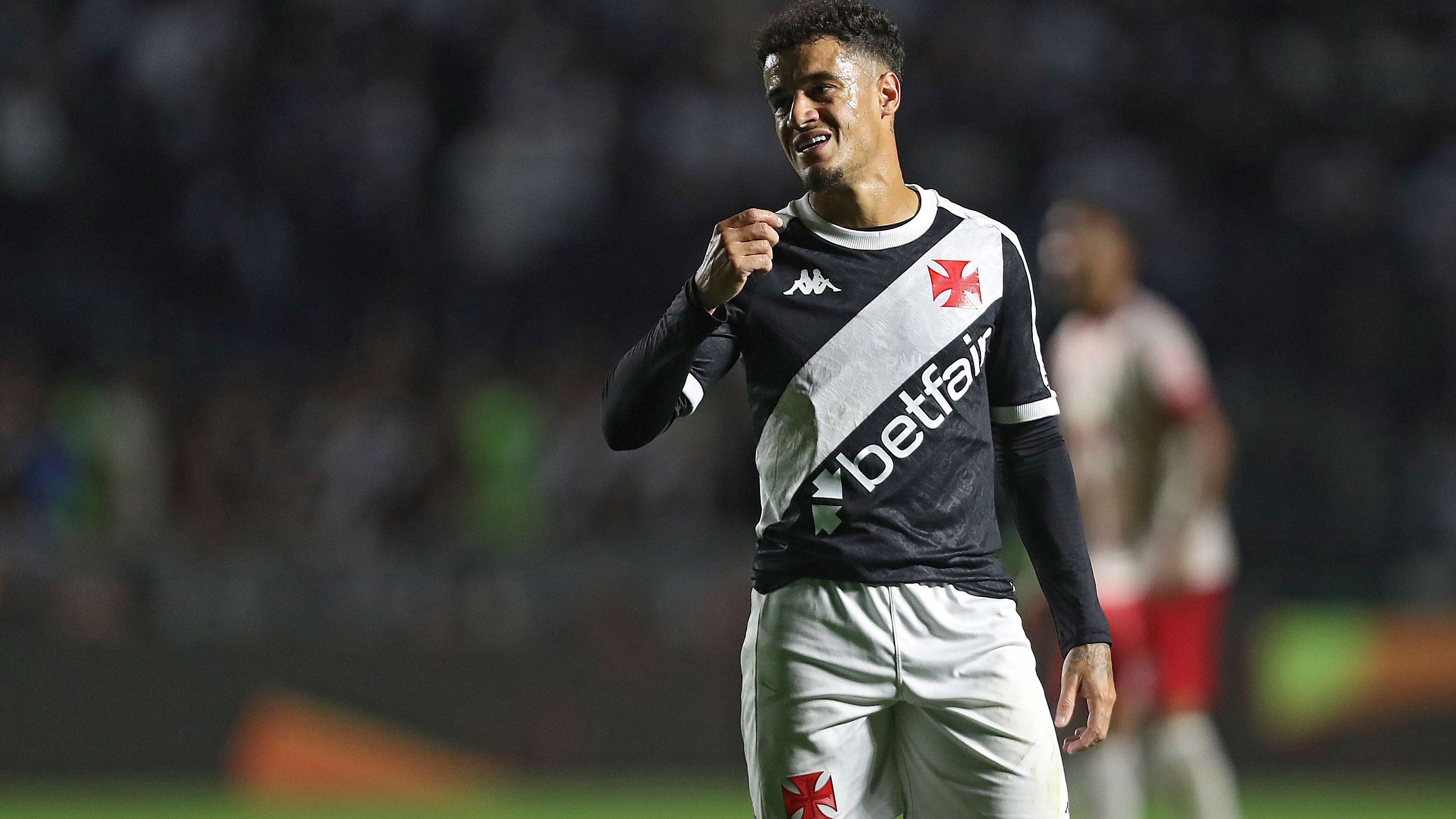 Vasco da Gama v Bragantino - Brasileirao 2024