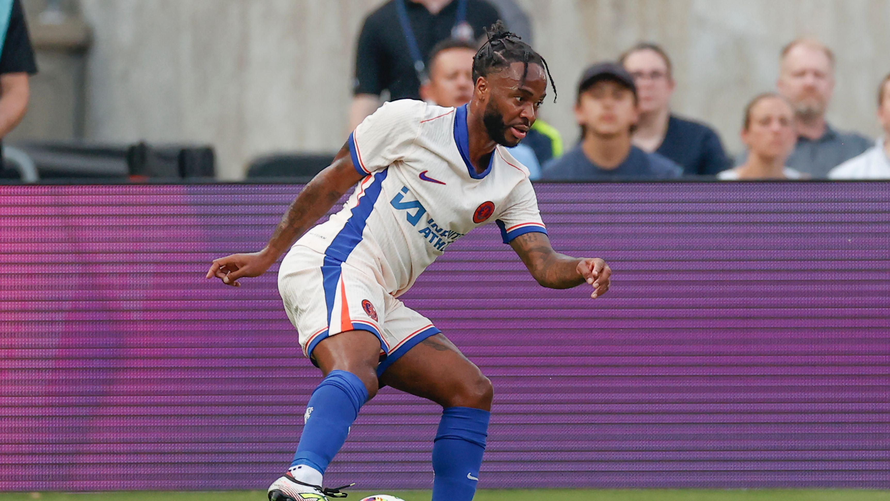 FBL-FRIENDLY-MAN CITY-CHELSEA