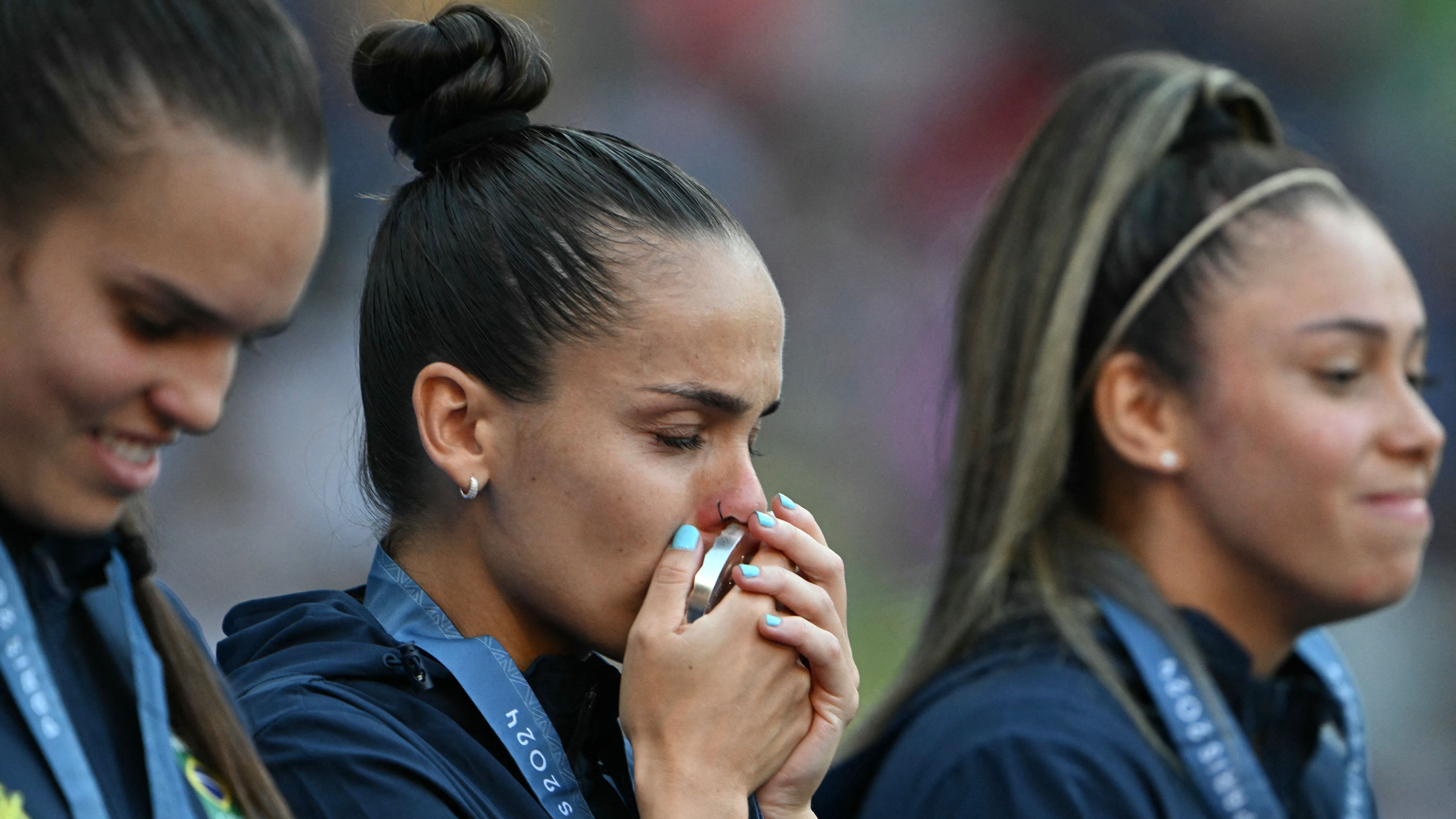 FBL-OLY-PARIS-2024-BRA-US-MEDALS