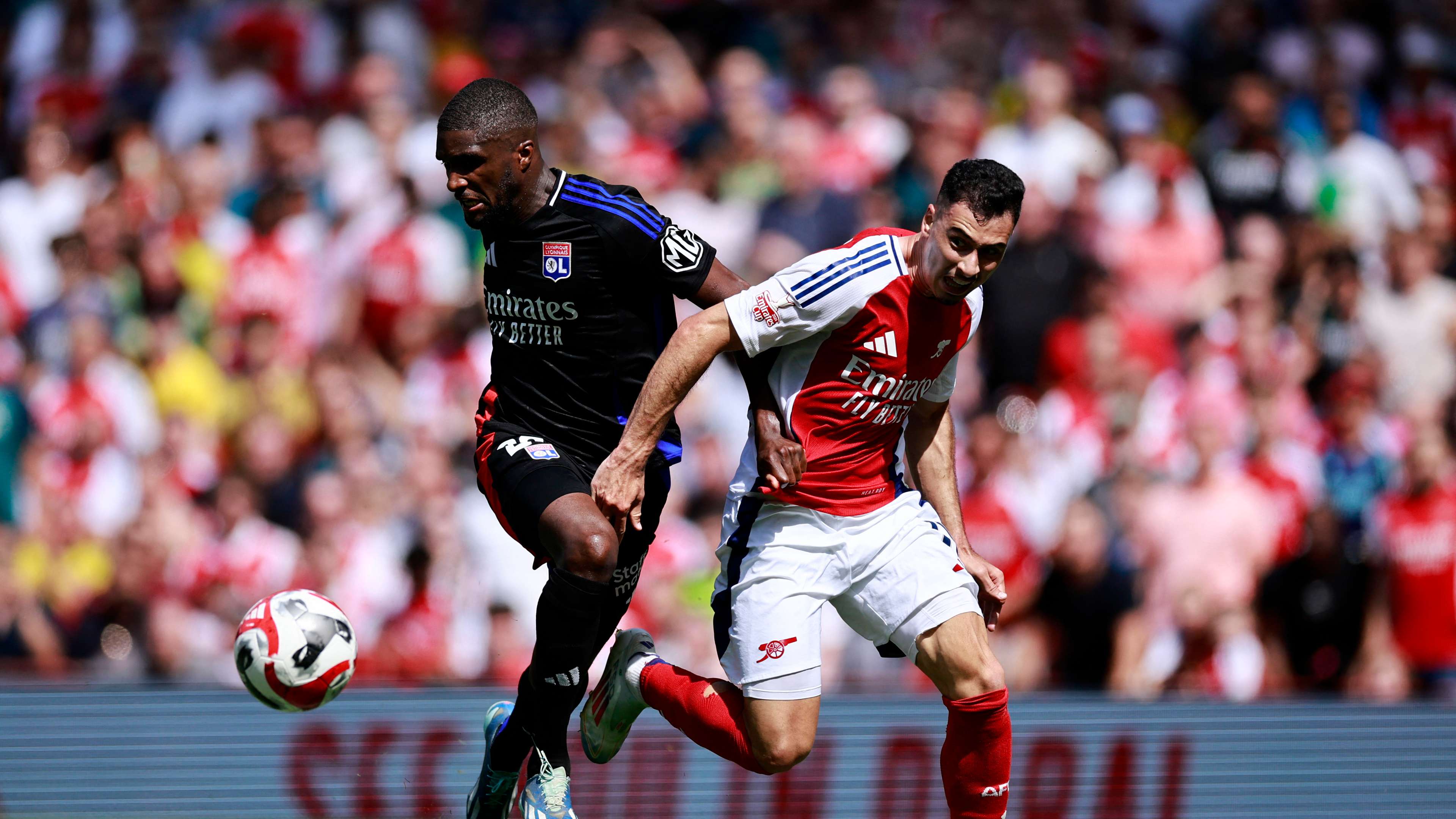 FBL-ENG-FRA-ARSENAL-LYON-FRIENDLY