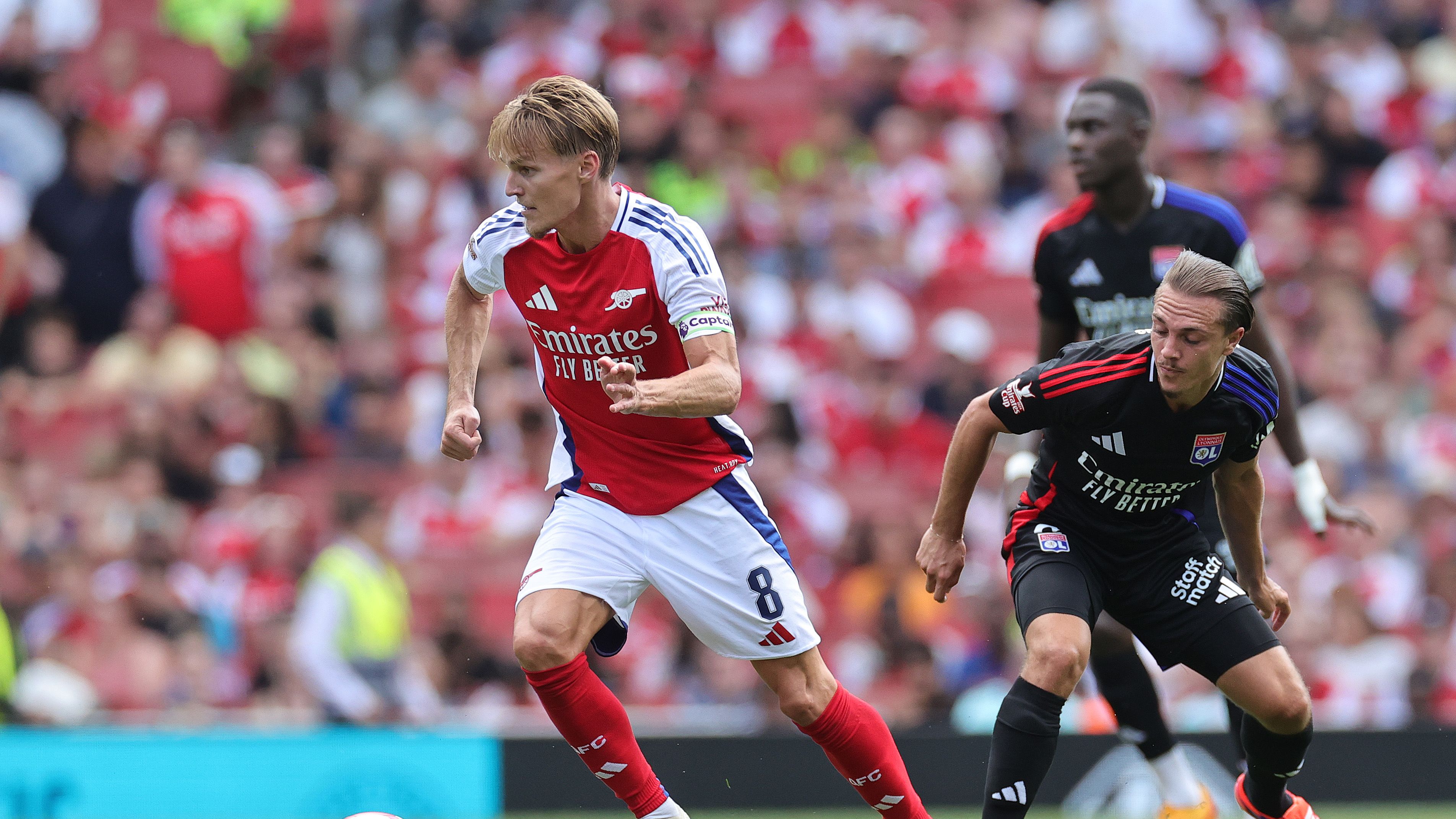 Arsenal v Olympique Lyonnais - Pre-Season Friendly