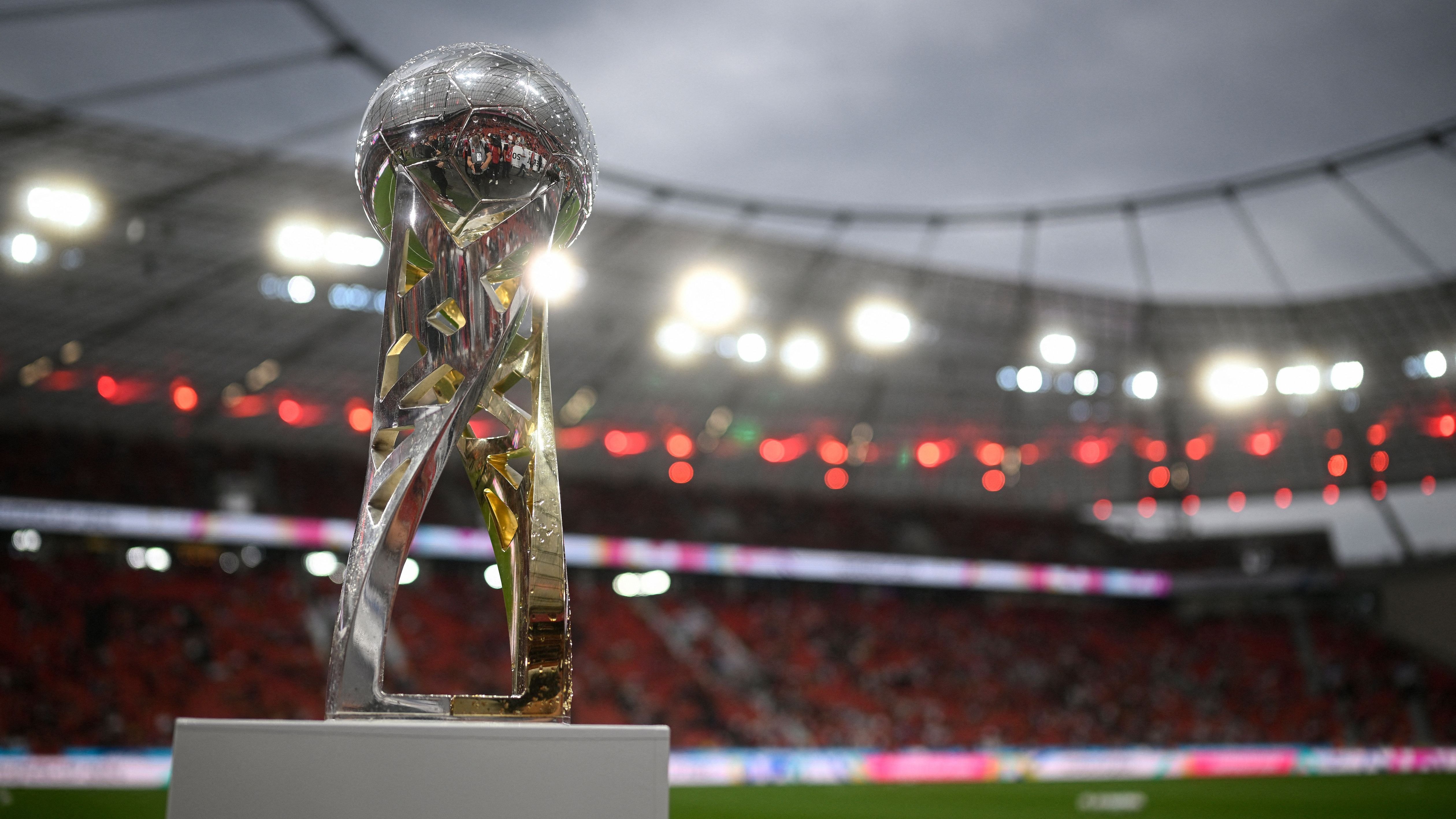 FBL-GER-SUPERCUP-LEVERKUSEN-STUTTGART