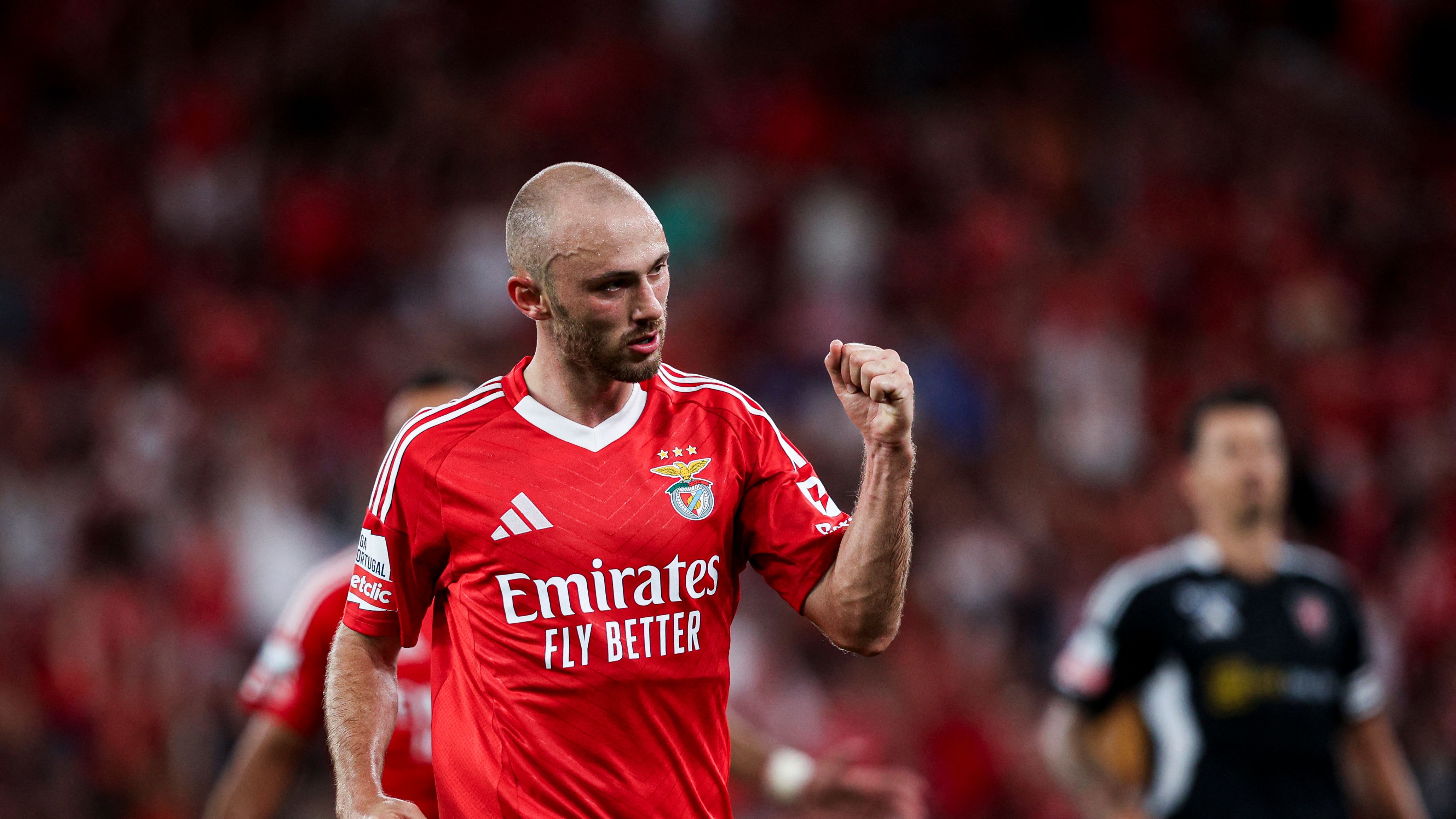 How to watch today’s Benfica vs Estrela Amadora Primeira Liga game: Live stream, TV channel, and start time | Goal.com UK