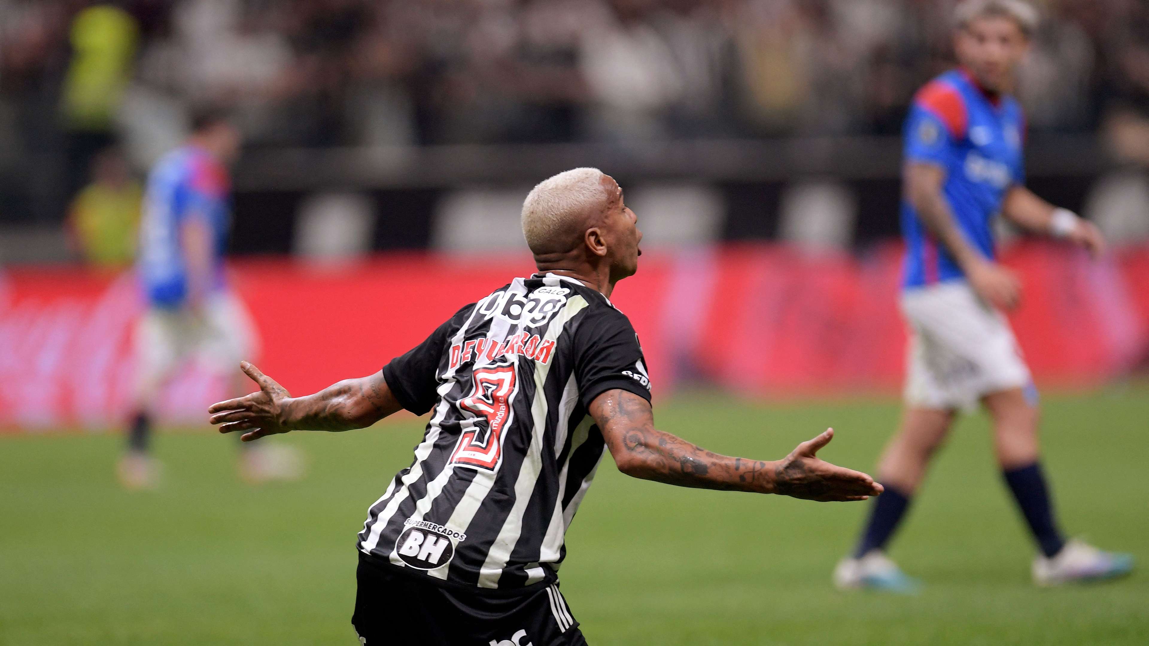 FBL-LIBERTADORES-MINEIRO-SANLORENZO