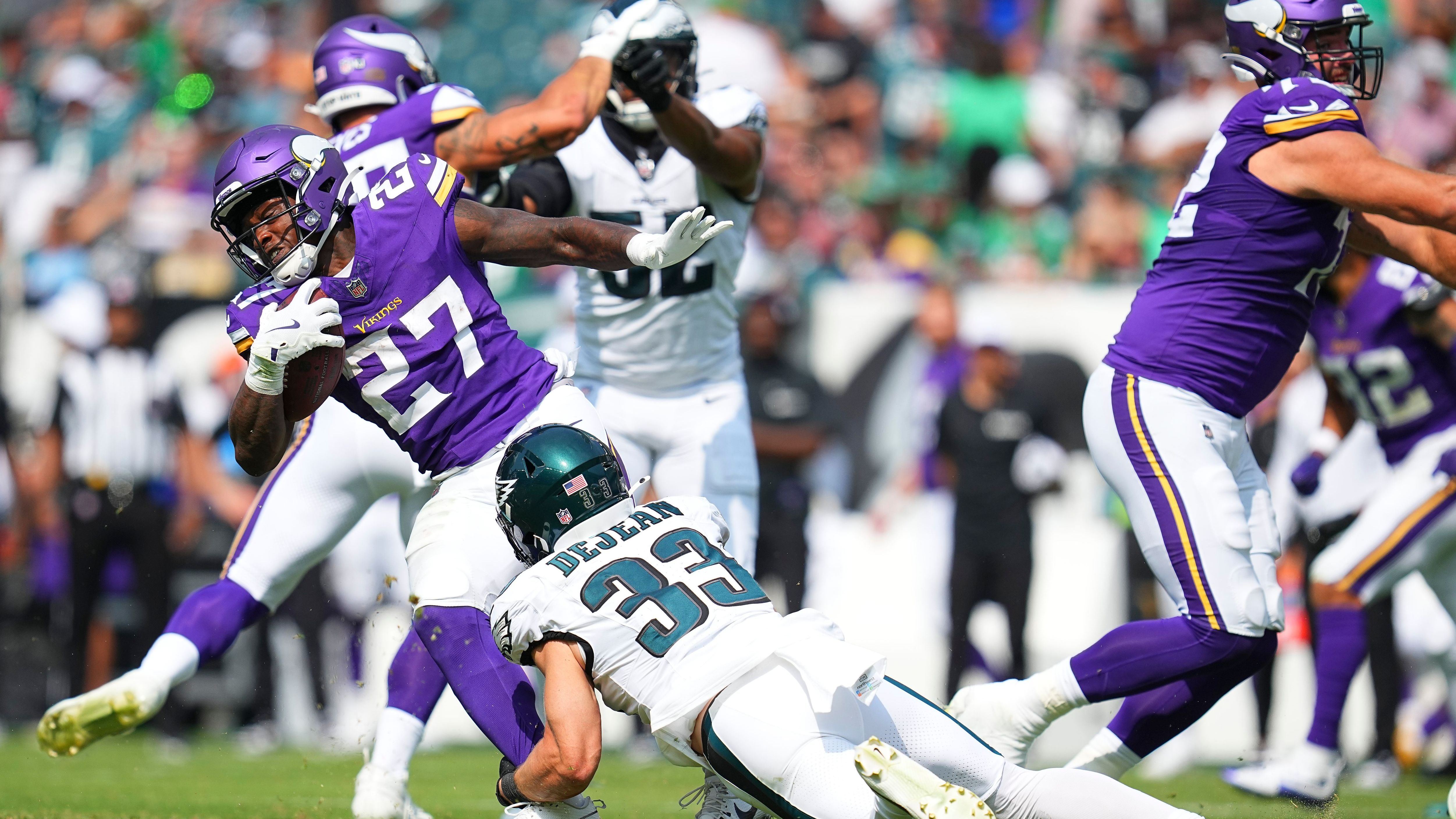 Minnesota Vikings v Philadelphia Eagles