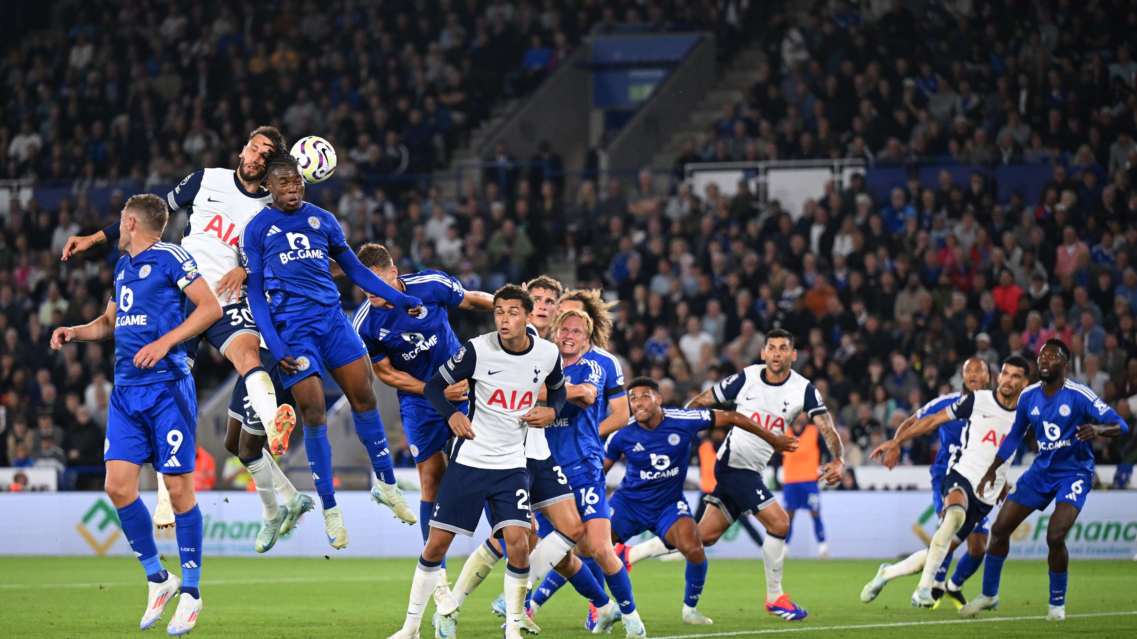 Leicester City FC v Tottenham Hotspur FC - Premier League