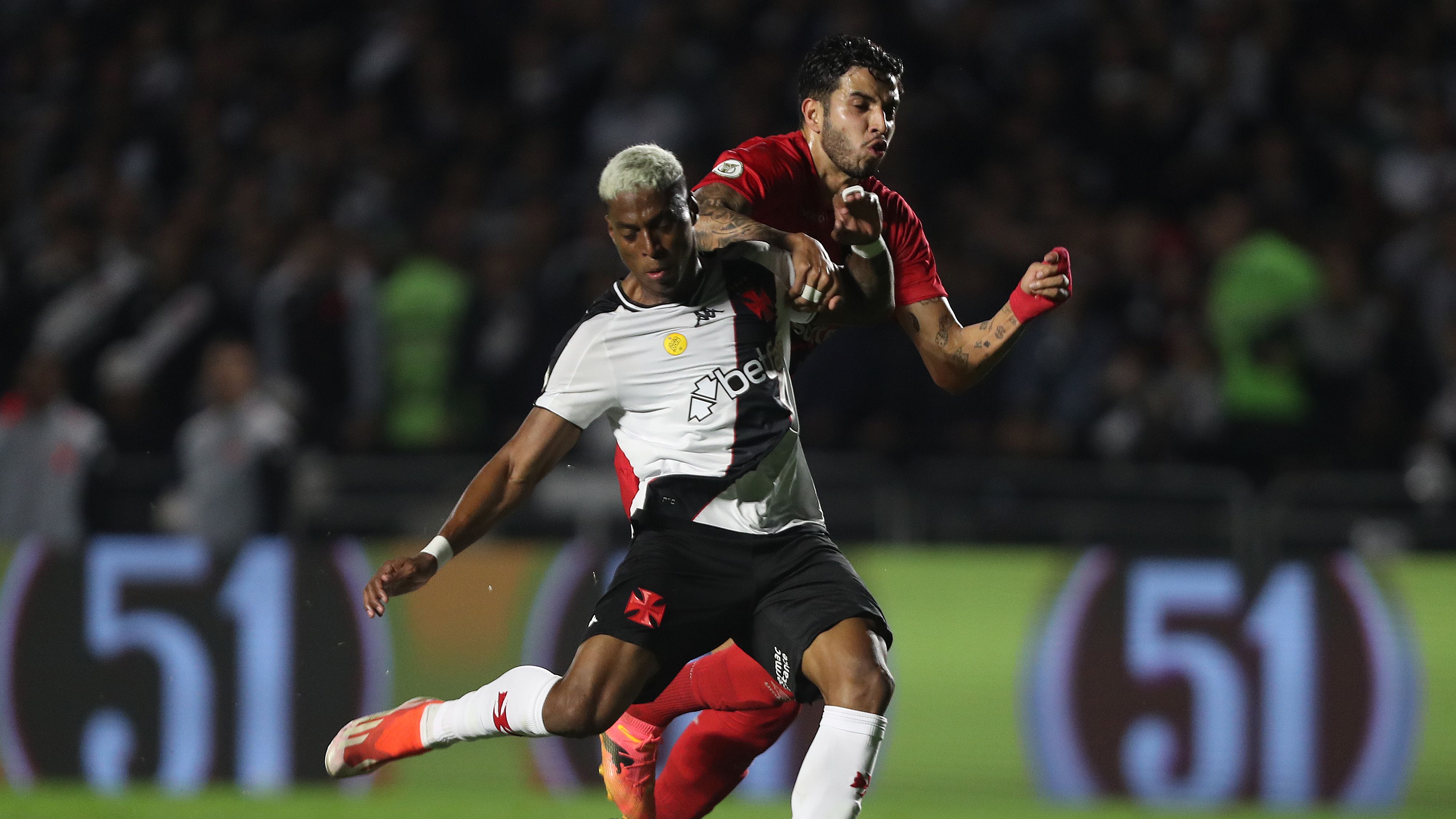 Vasco da Gama v Paranaense - Brasileirao 2024