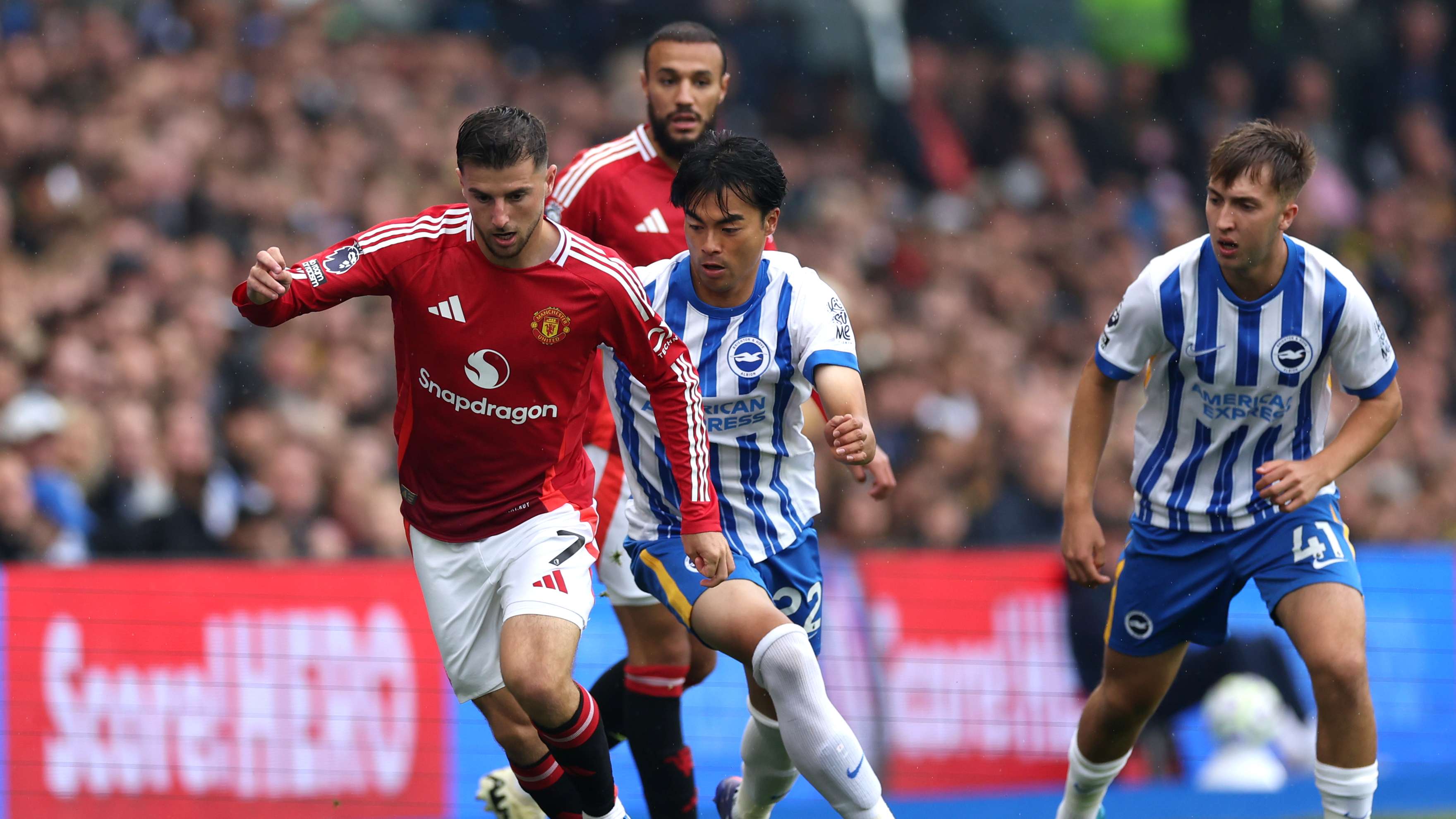 Brighton & Hove Albion FC v Manchester United FC - Premier League
