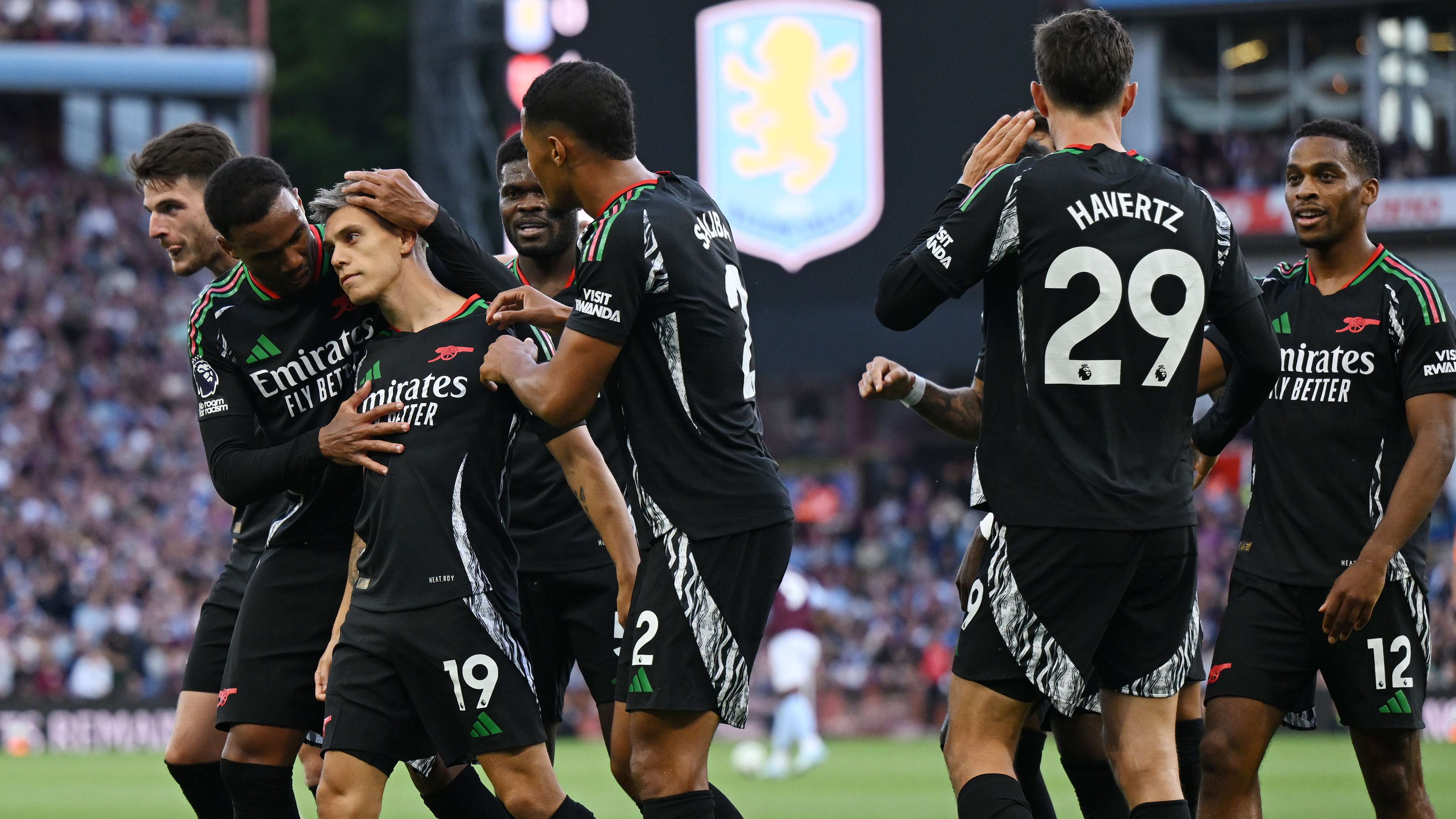 Aston Villa FC v Arsenal FC - Premier League