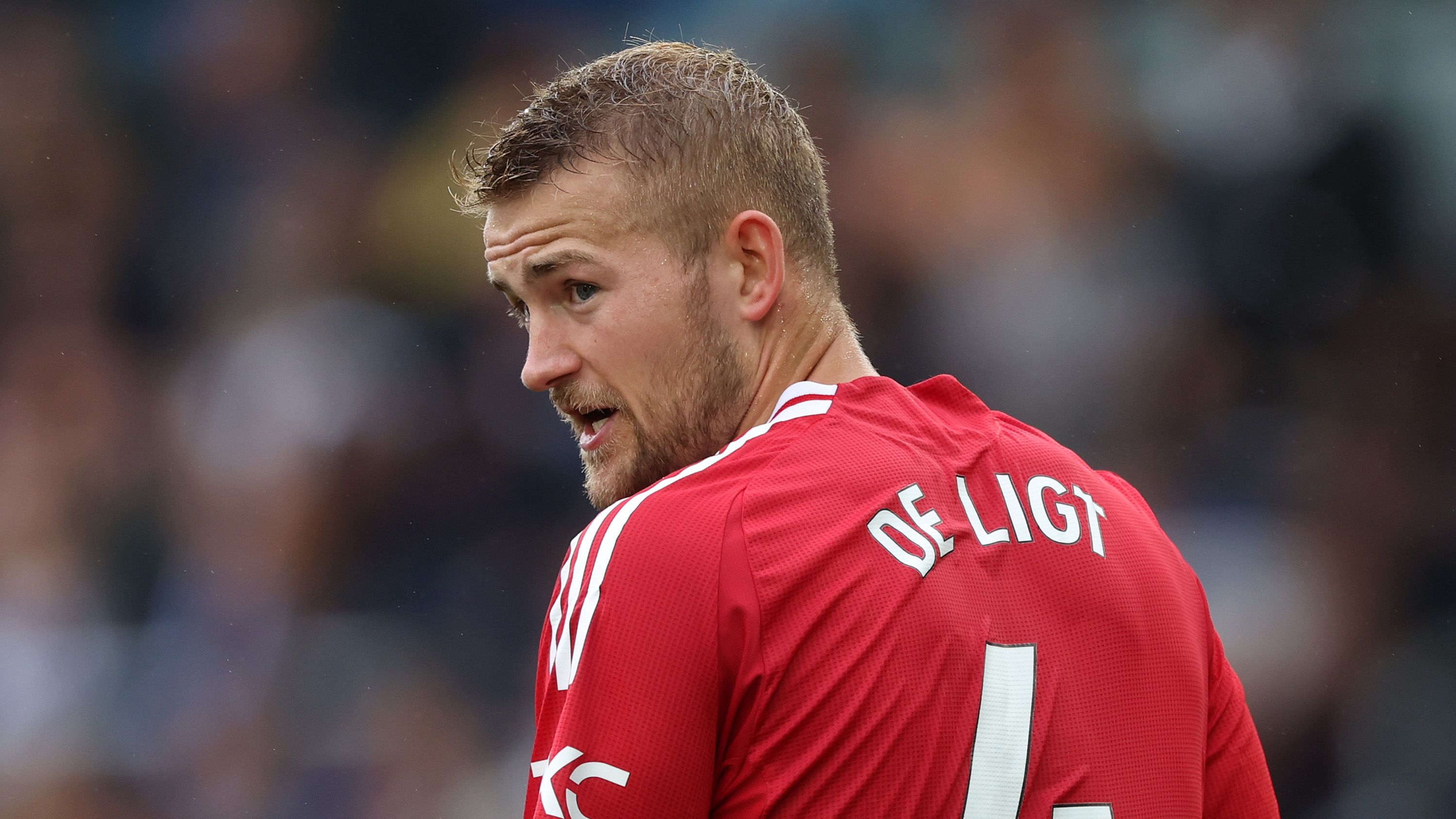 Brighton & Hove Albion FC v Manchester United FC - Premier League