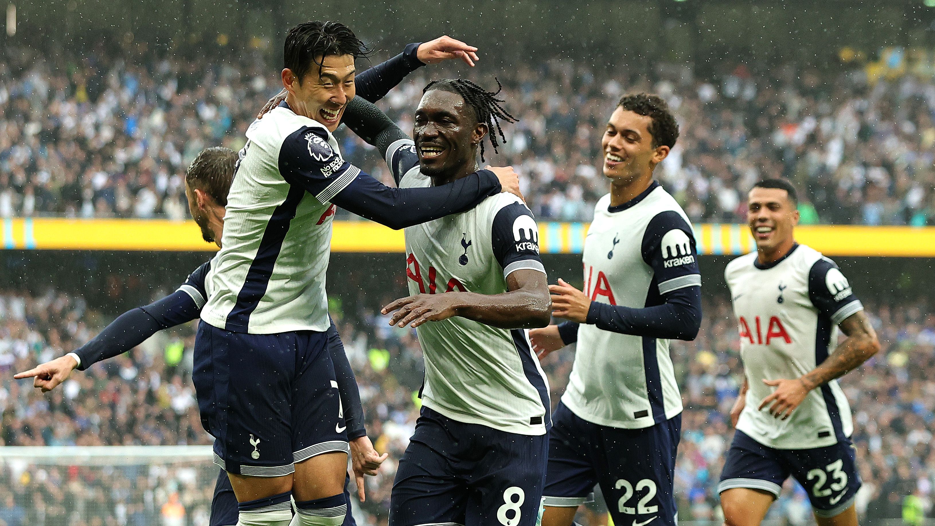 Tottenham Hotspur FC v Everton FC - Premier League