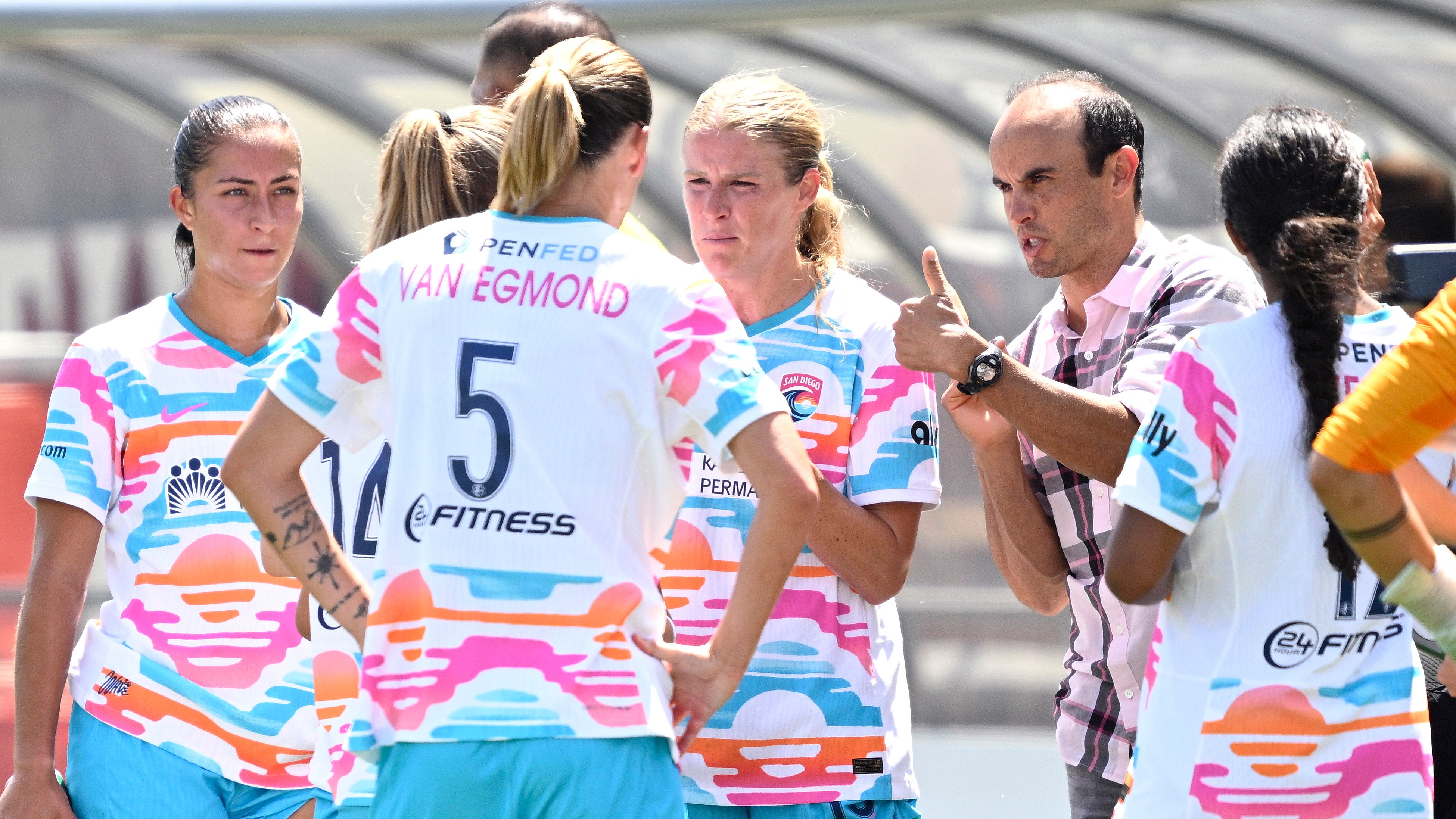 How to watch today's San Diego Wave vs Houston Dash NWSL game: Live stream, TV channel, and start time | Goal.com US