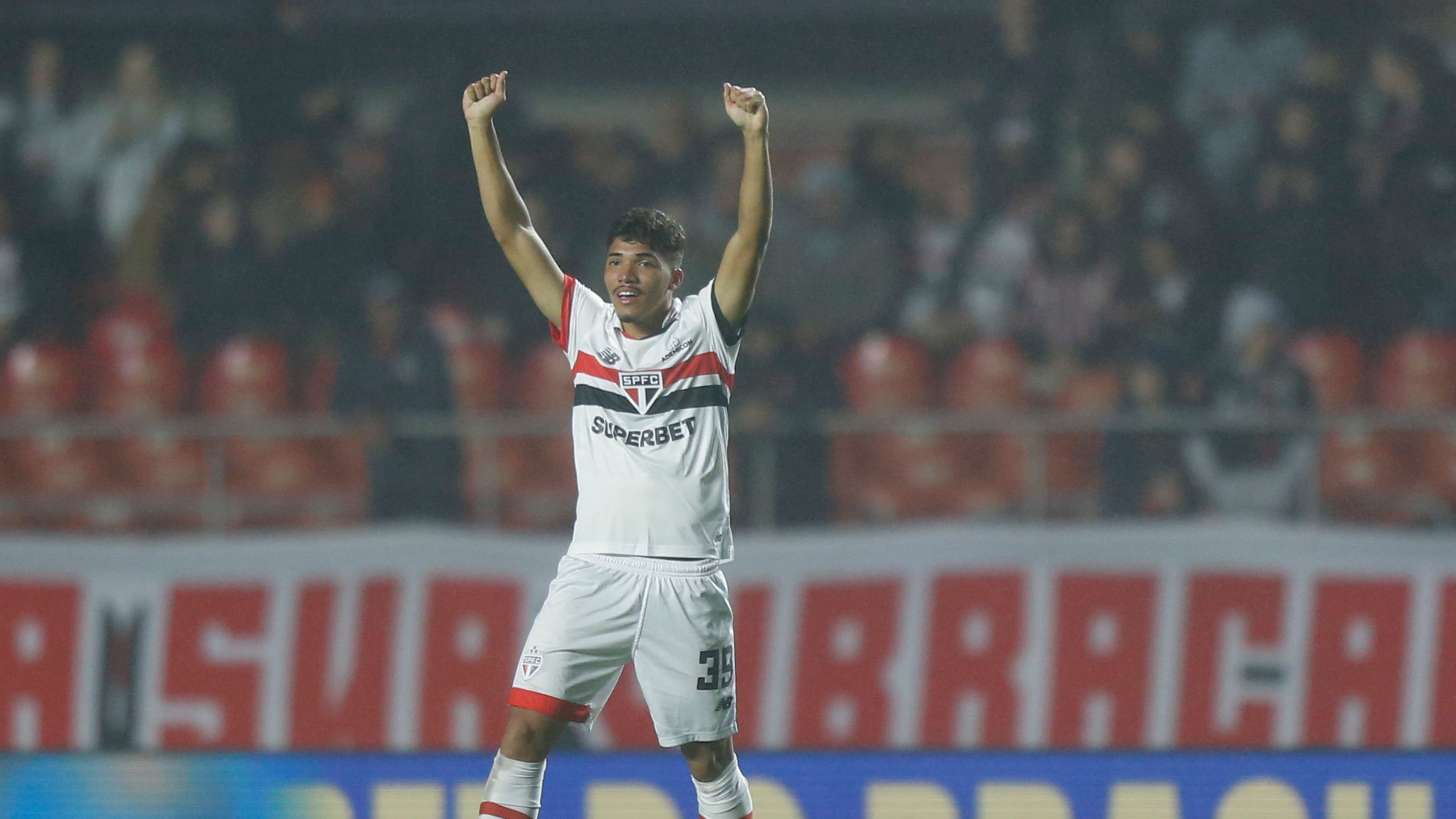 Sao Paulo v Vitoria - Brasileirao 2024